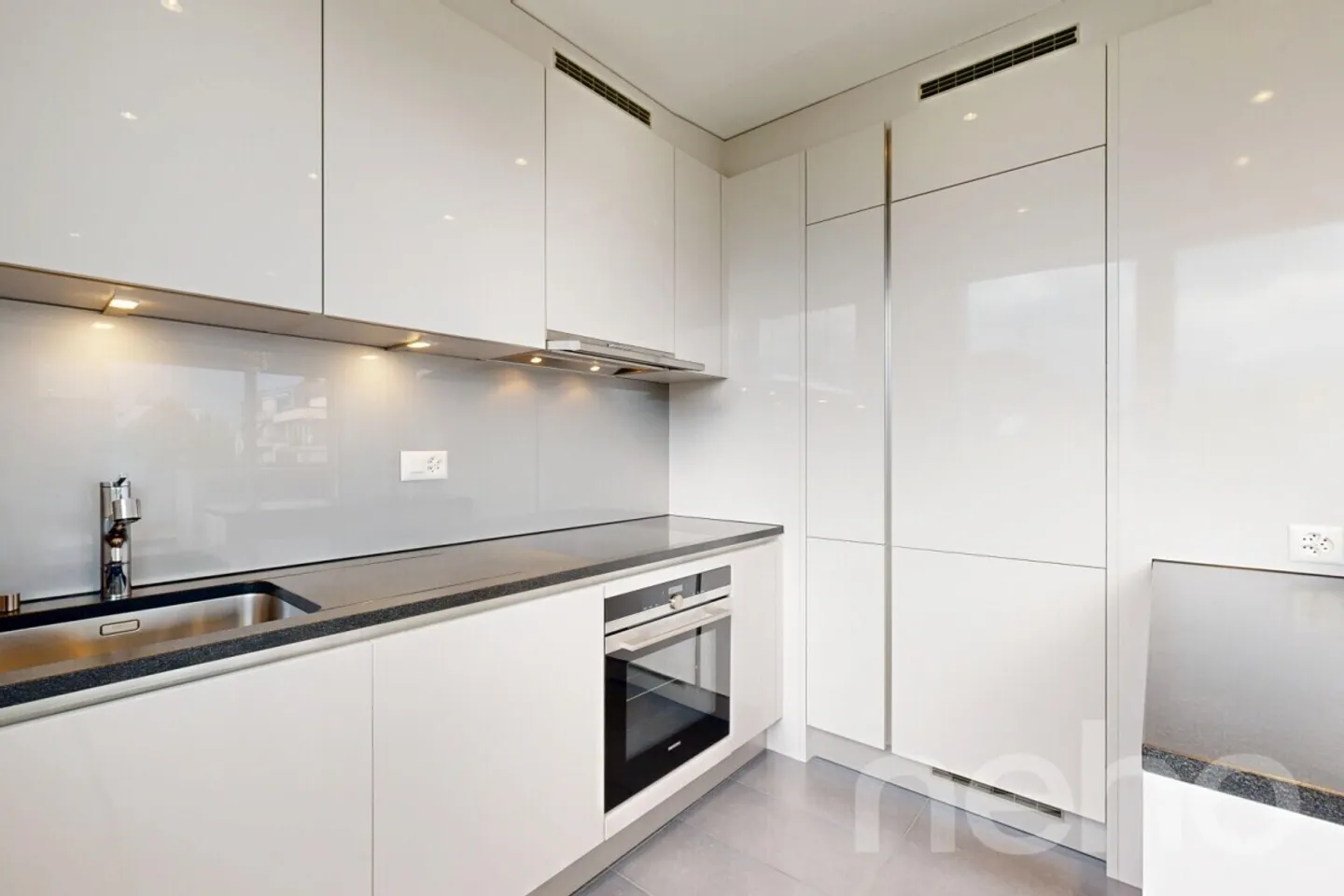 Appartement 2,5 pièces - Dernier étage - Quartier calme/Centre ville - Photo 4 sur 12