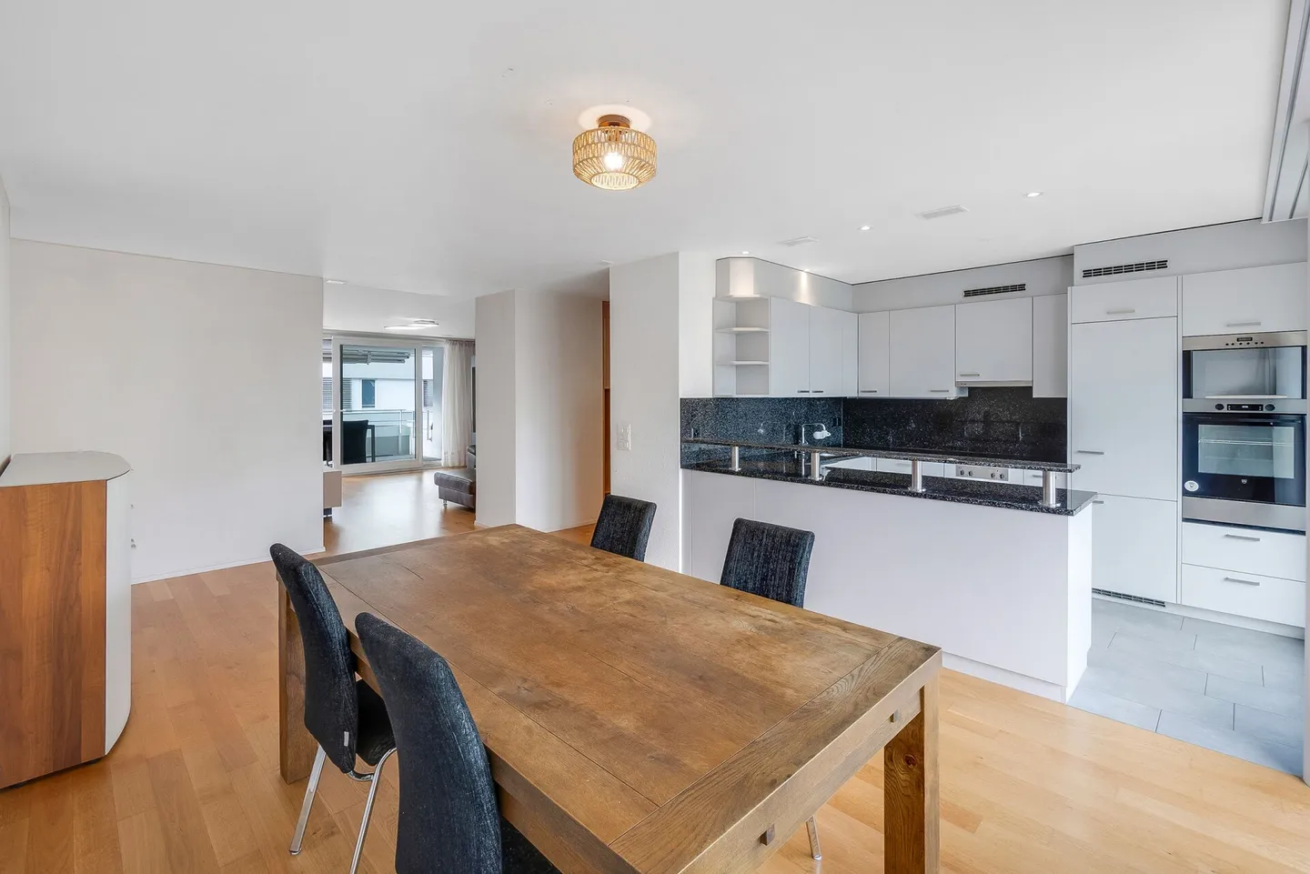 Appartamento moderno di 5,5 stanze – Comfort e stile in perfetta armonia - Foto 1 di 11