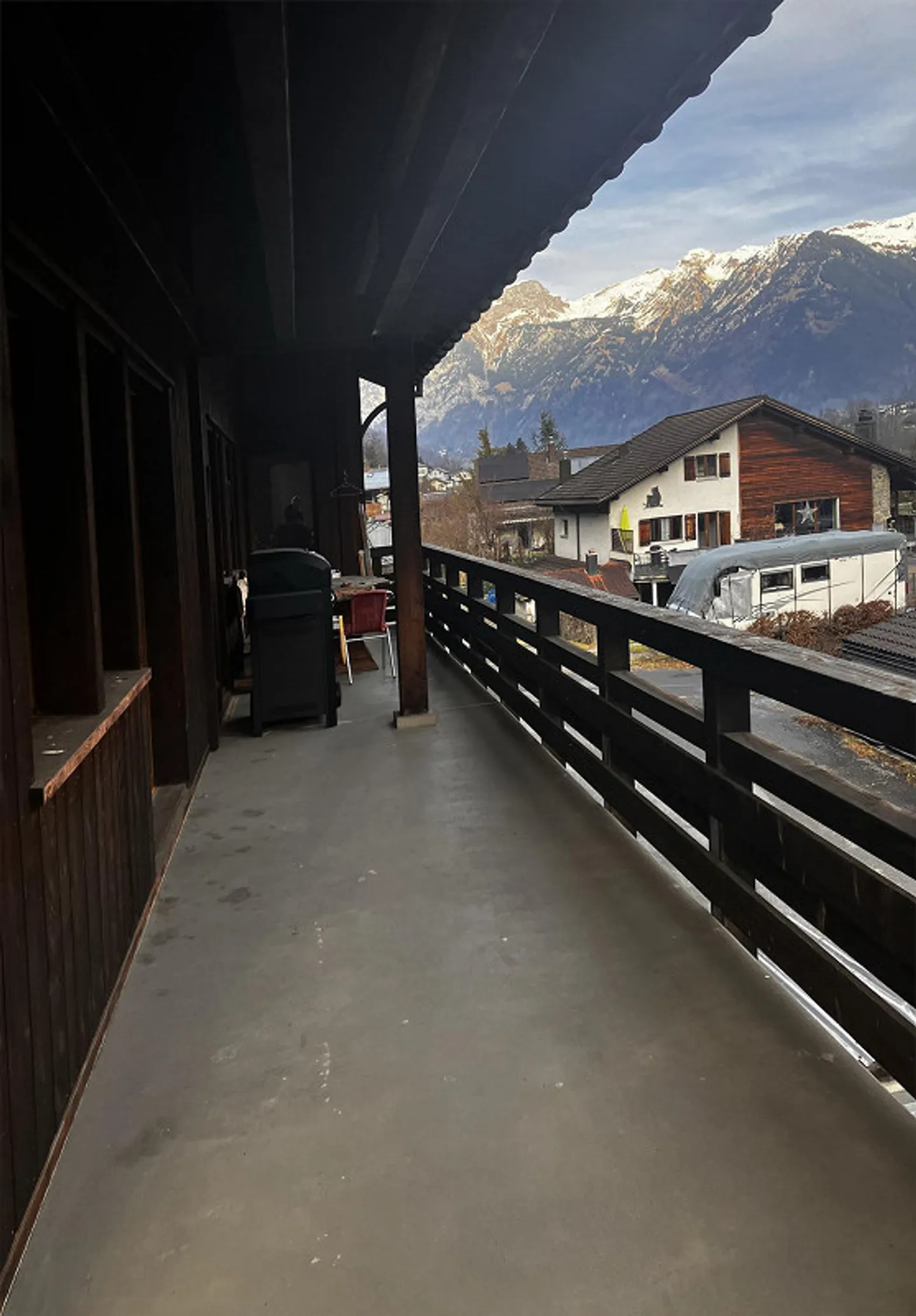 Appartement de 6,5 pièces - Photo 2 sur 5