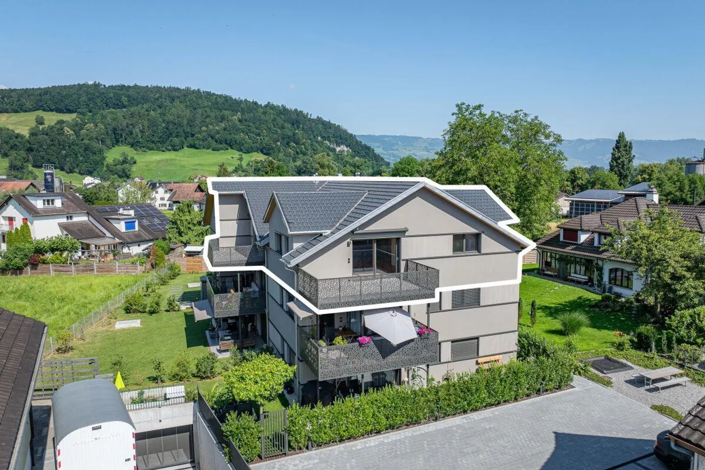 5.5-Room Penthouse - Photo 11 of 13