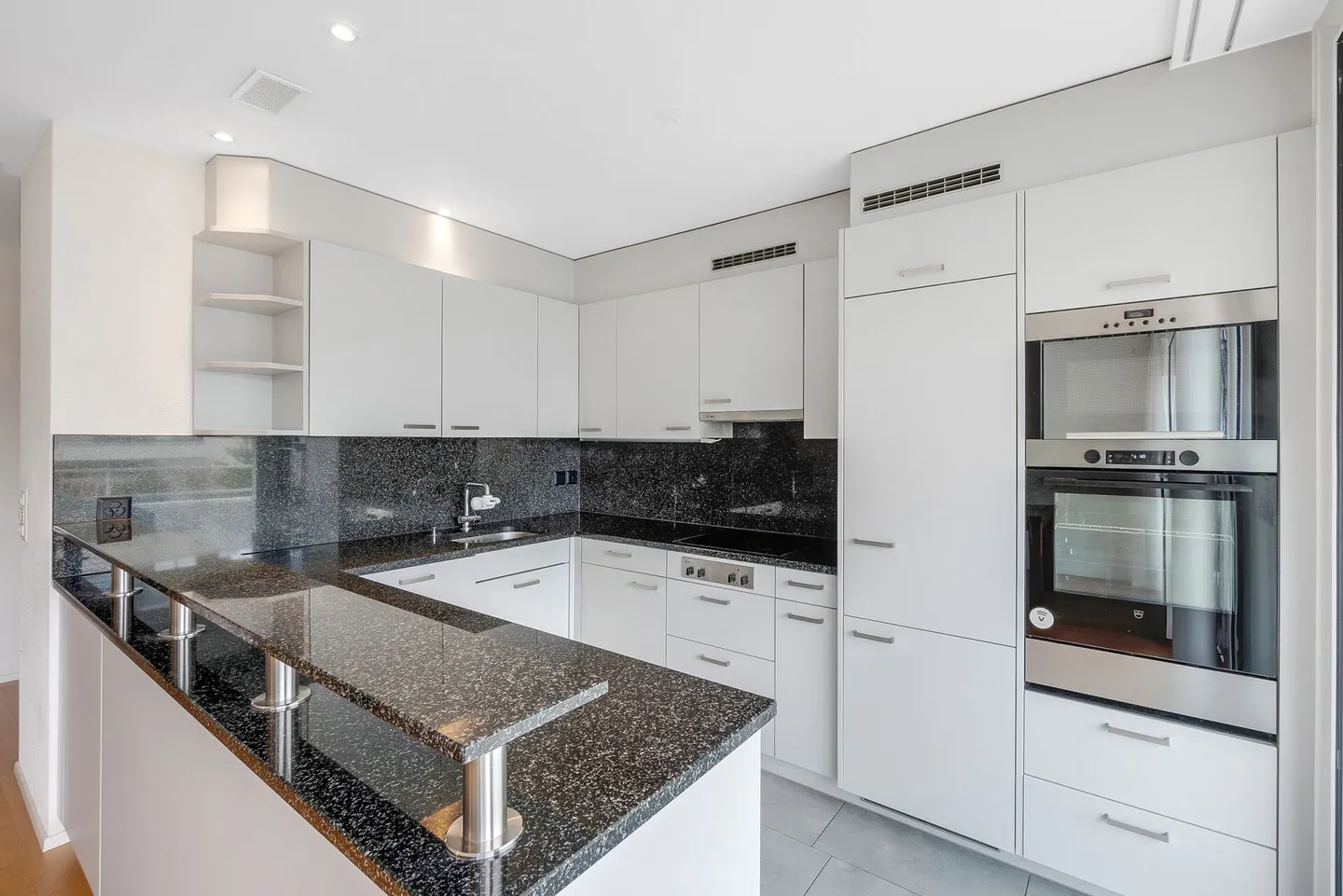 Appartamento moderno di 5,5 stanze – Comfort e stile in perfetta armonia - Foto 4 di 11