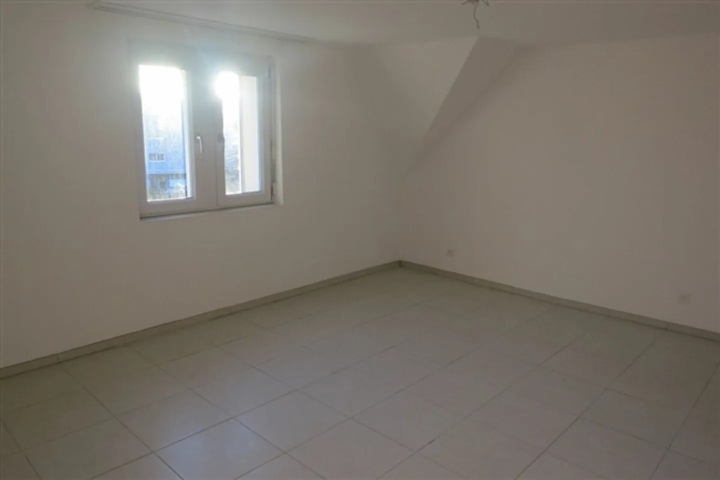 Beautiful 2.5-room apartment with gallery - Photo 6 of 11