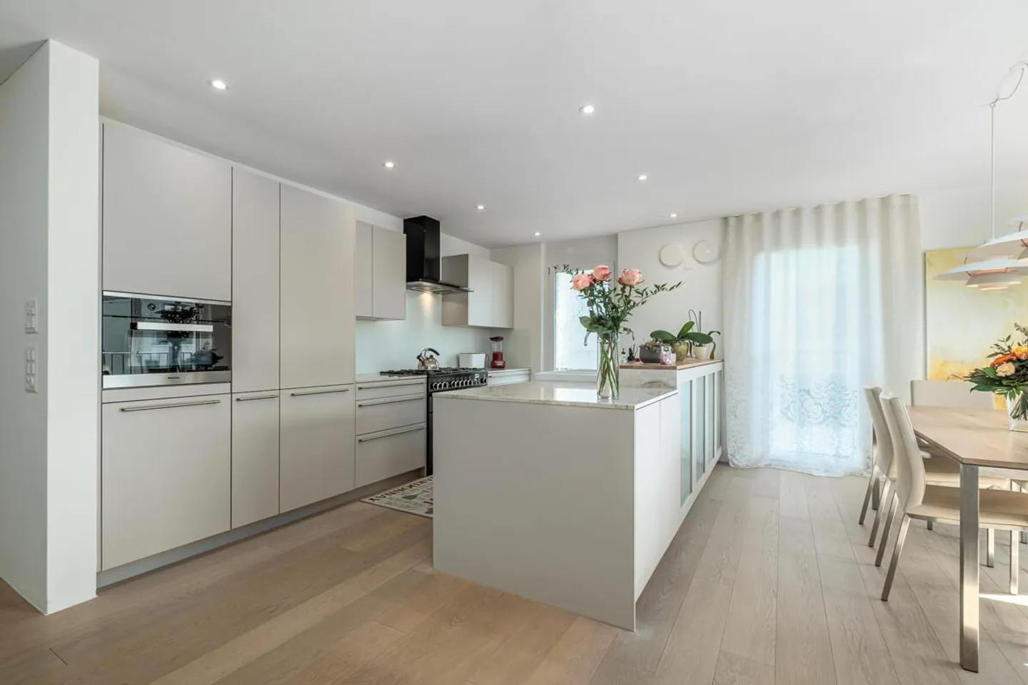 Offerta di spazio eccezionale: 280 m2 di comfort abitativo e lavorativo - Foto 1 di 13