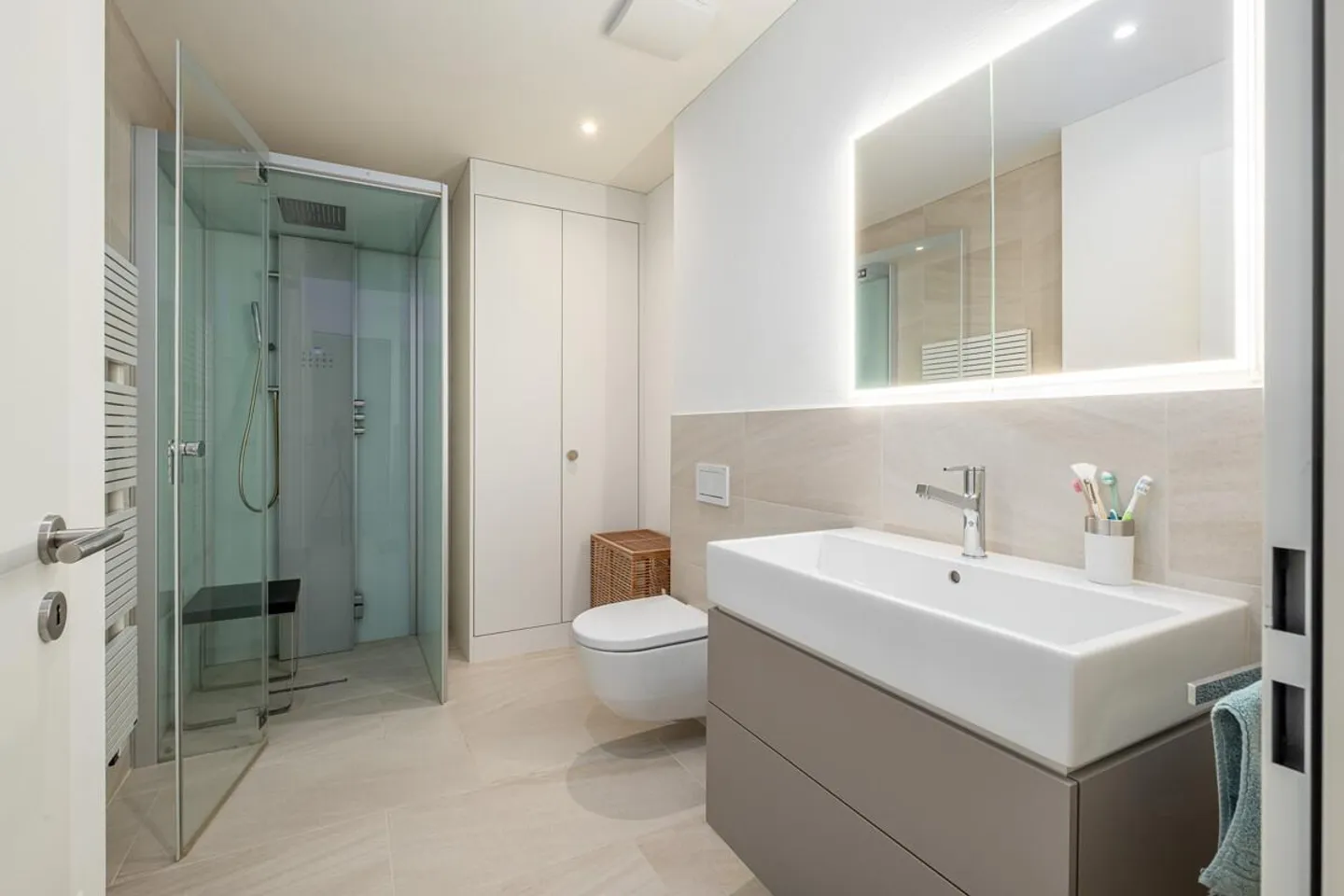 Offerta di spazio eccezionale: 280 m2 di comfort abitativo e lavorativo - Foto 7 di 13