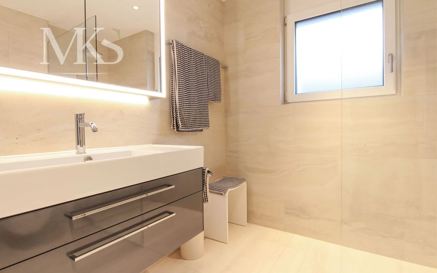 Superbe appartement en duplex à vendre à Goms - Photo 9 sur 26