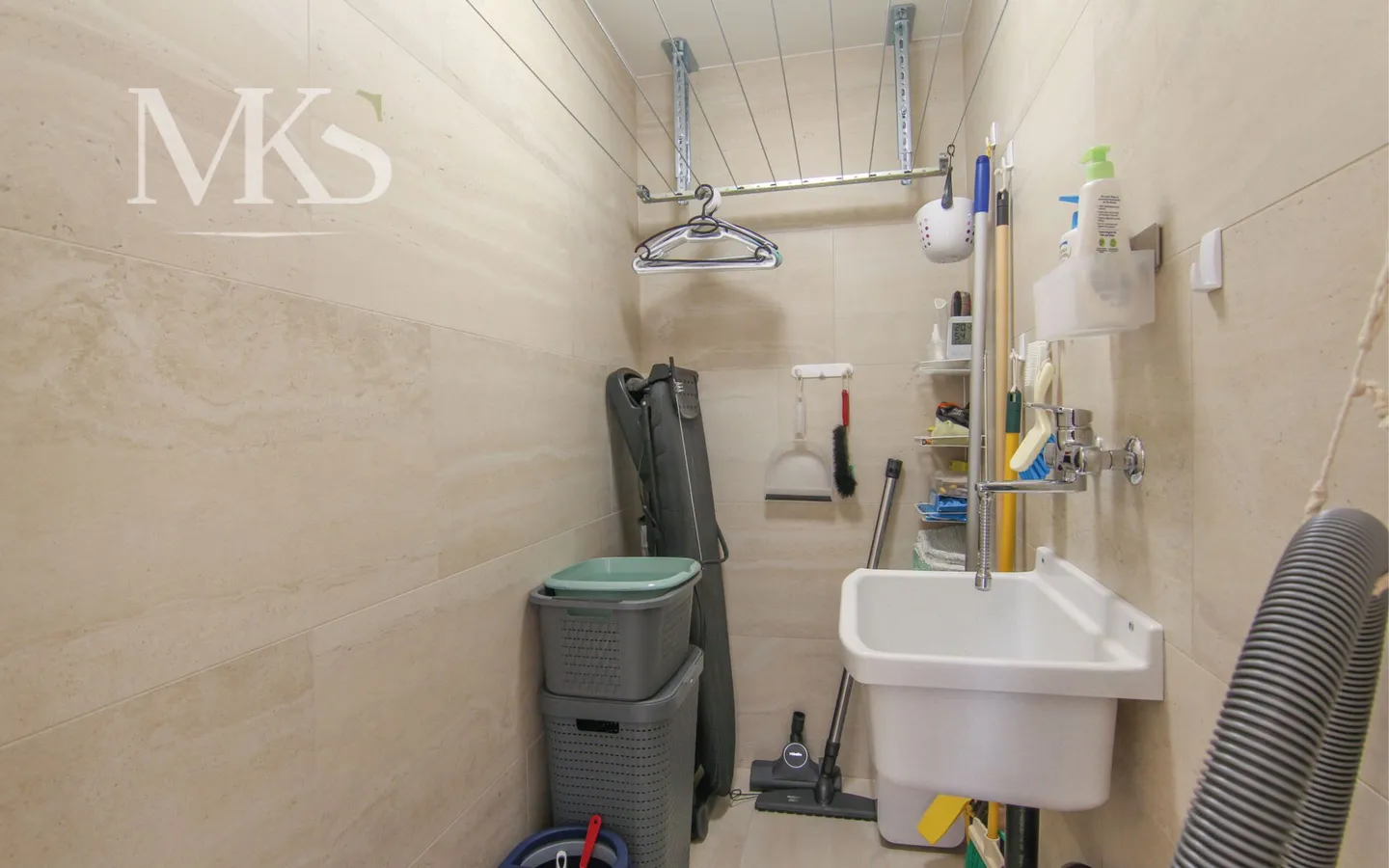 Superbe appartement en duplex à vendre à Goms - Photo 10 sur 26