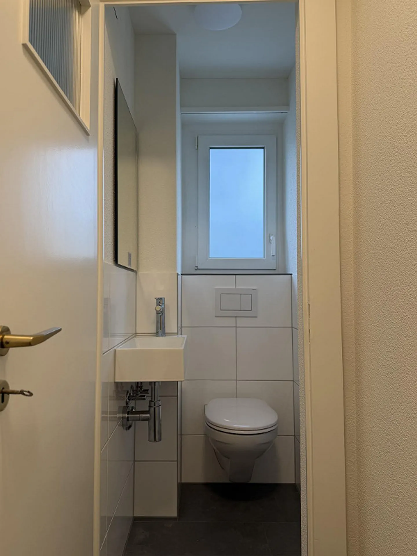 Première occupation après rénovation : appartement de 4,5 pièces dans un emplacement central à Zug - Photo 6 sur 10