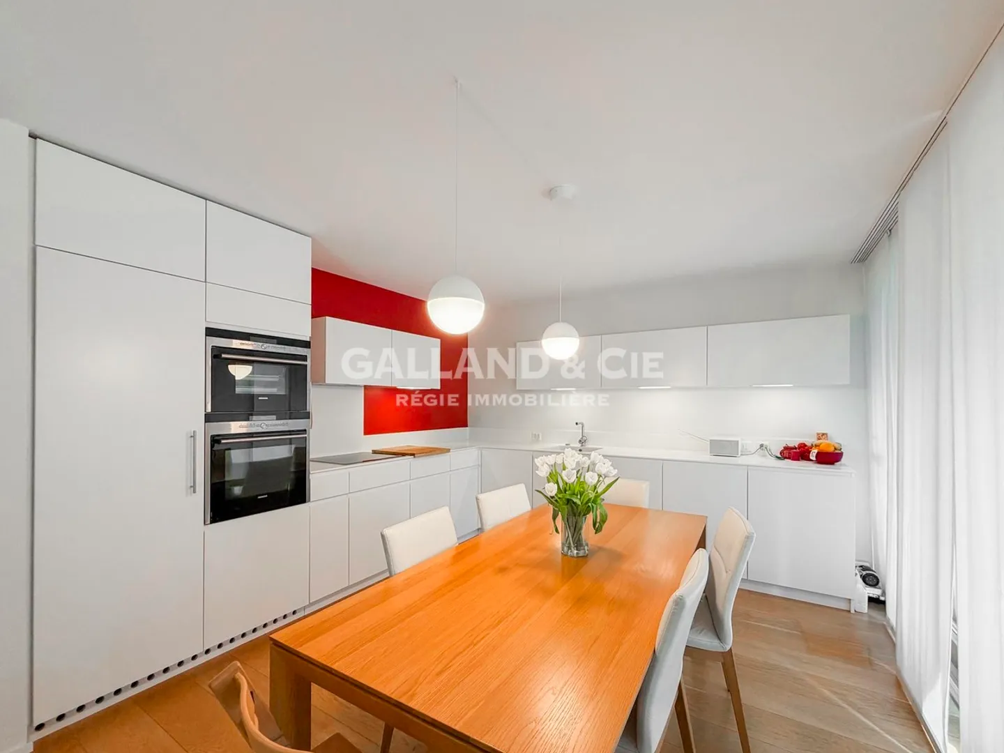 4.5 Room Apartment - Photo 2 of 14