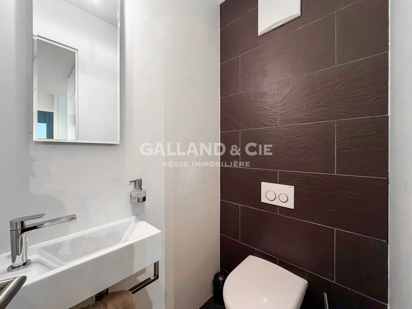 4.5 Room Apartment - Photo 7 of 14