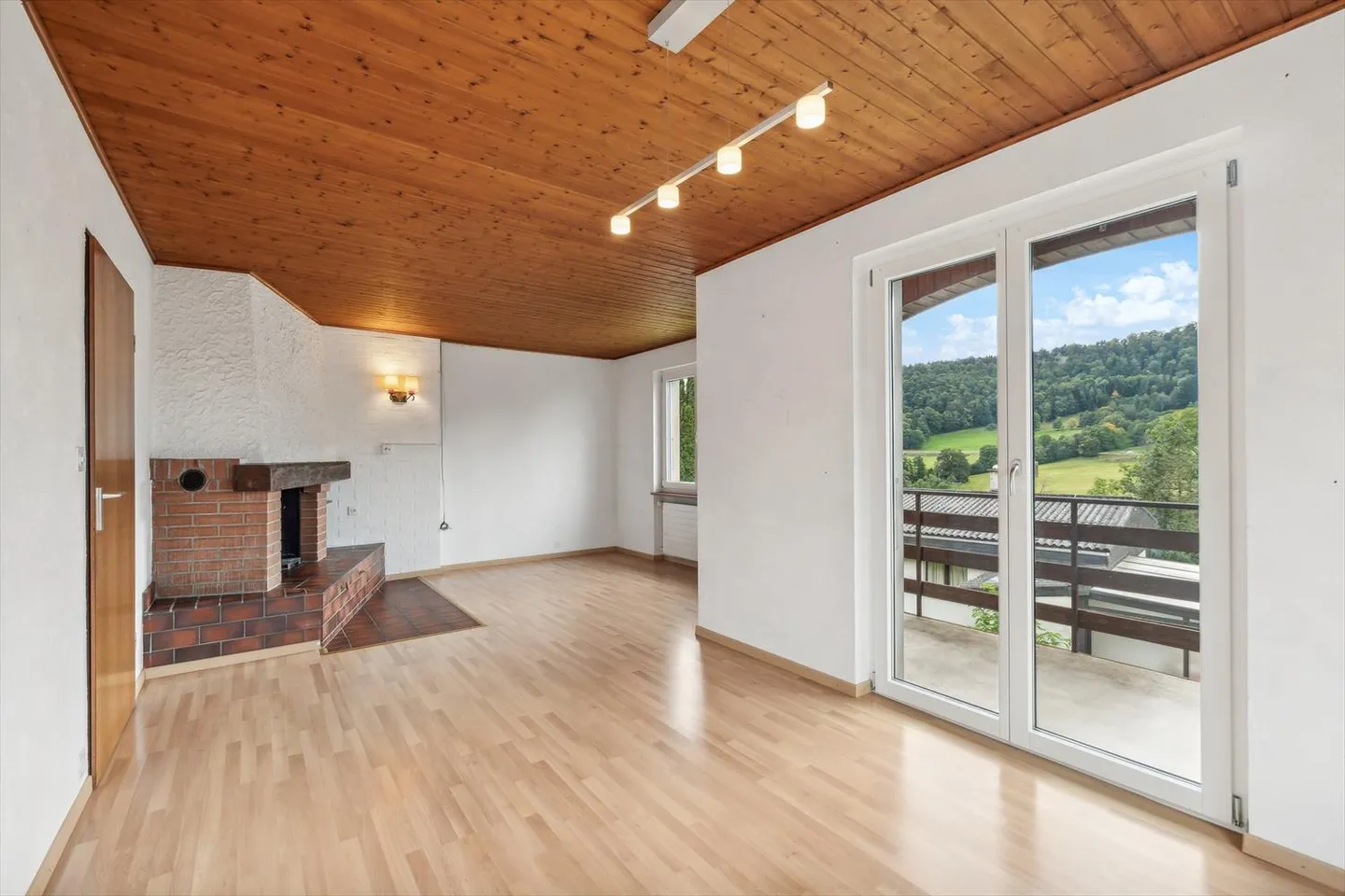 Casa indipendente in un contesto bucolico - Foto 4 di 13