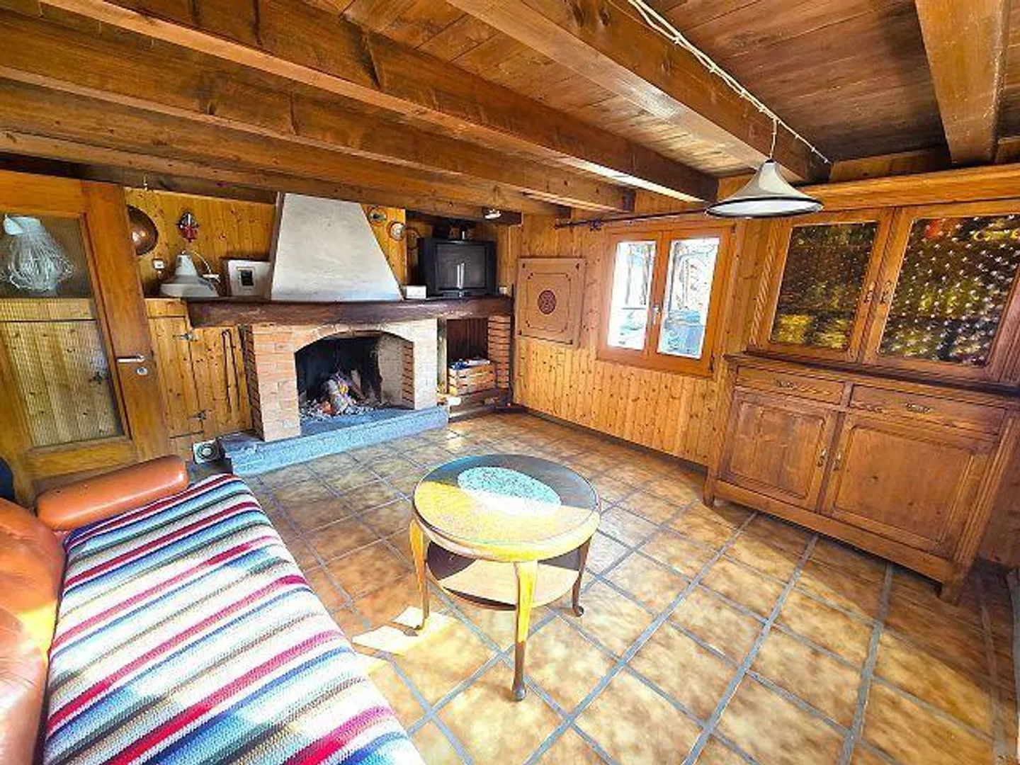 Rustico 3 1/2 locali in posizione isolata nella natura con molto terreno - Foto 4 di 32