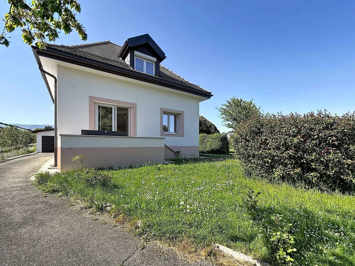 Charmantes Cottage in Coppet - Foto 10 von 13