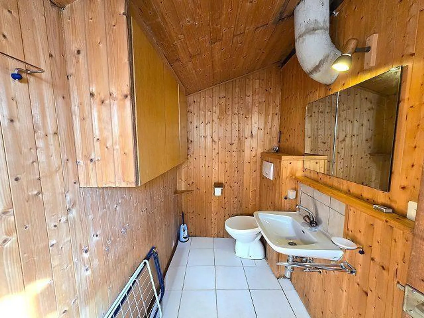 Rustico 3 1/2 locali in posizione isolata nella natura con molto terreno - Foto 16 di 32