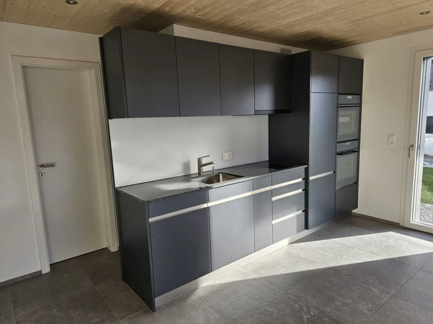 Maison individuelle avec appartement séparé et vue unique - Photo 6 sur 7