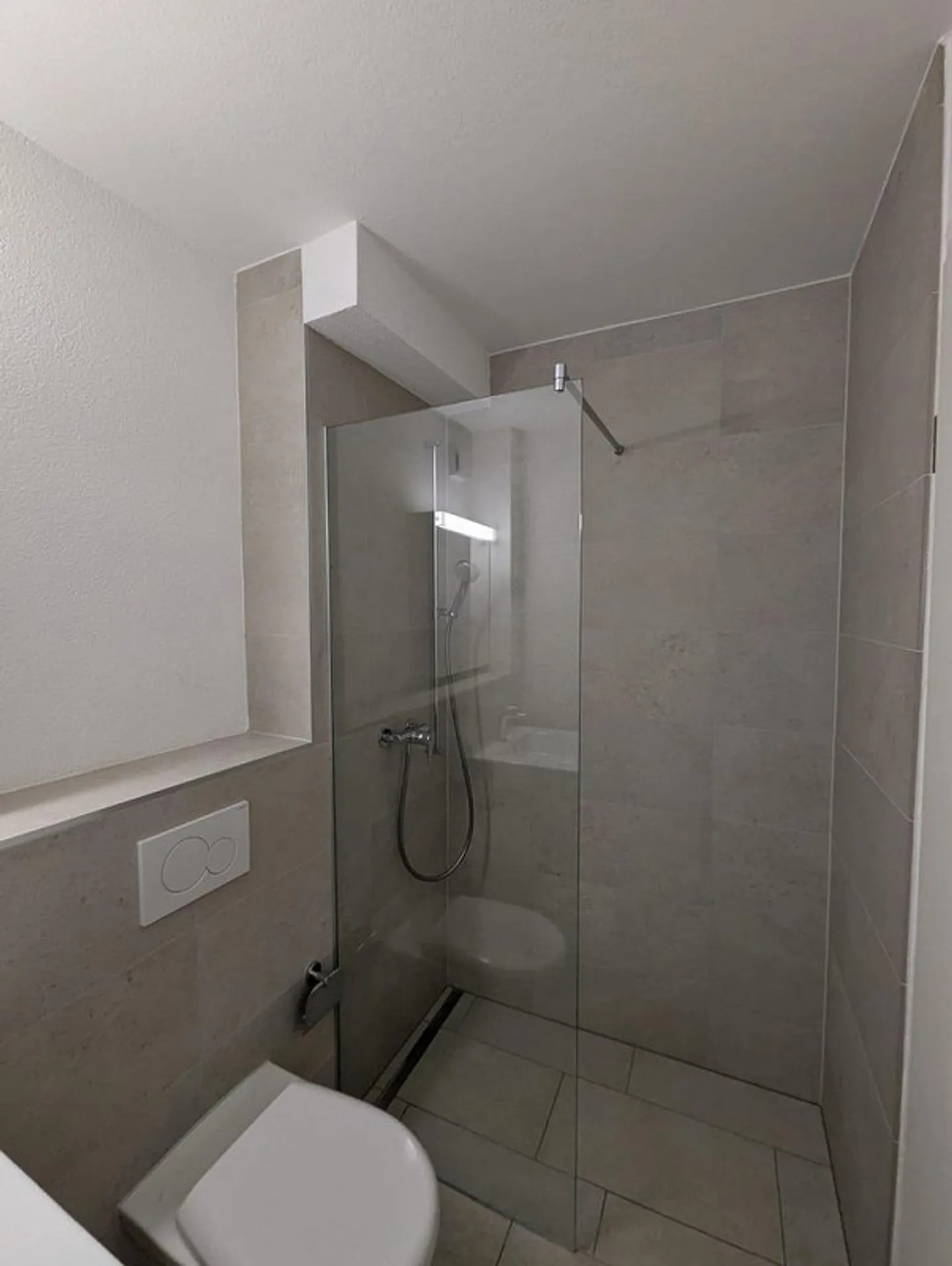 Moderne 3.5-Zimmerwohnung mit Balkon - Foto 5 von 10