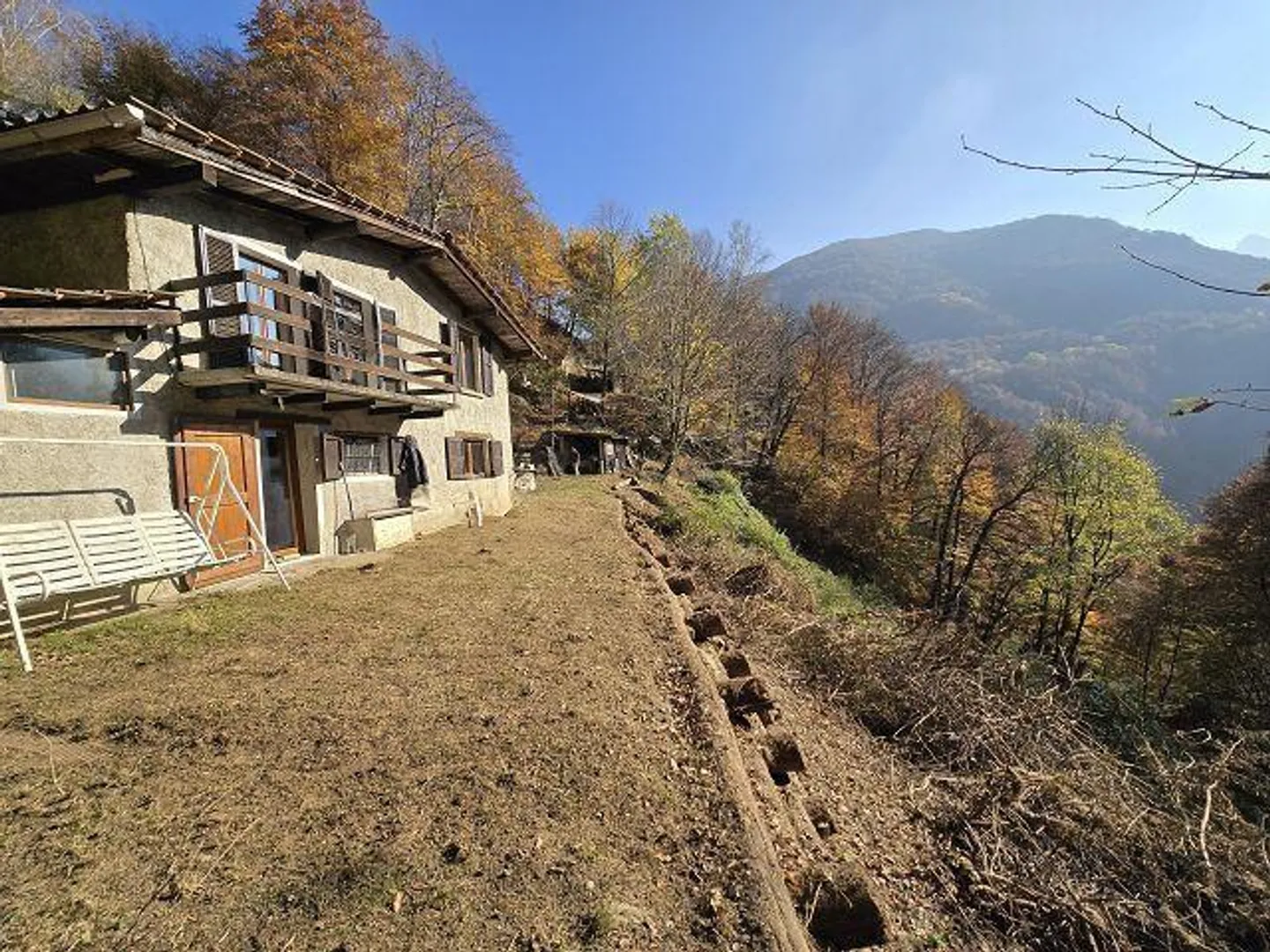 Rustico 3 1/2 locali in posizione isolata nella natura con molto terreno - Foto 26 di 32
