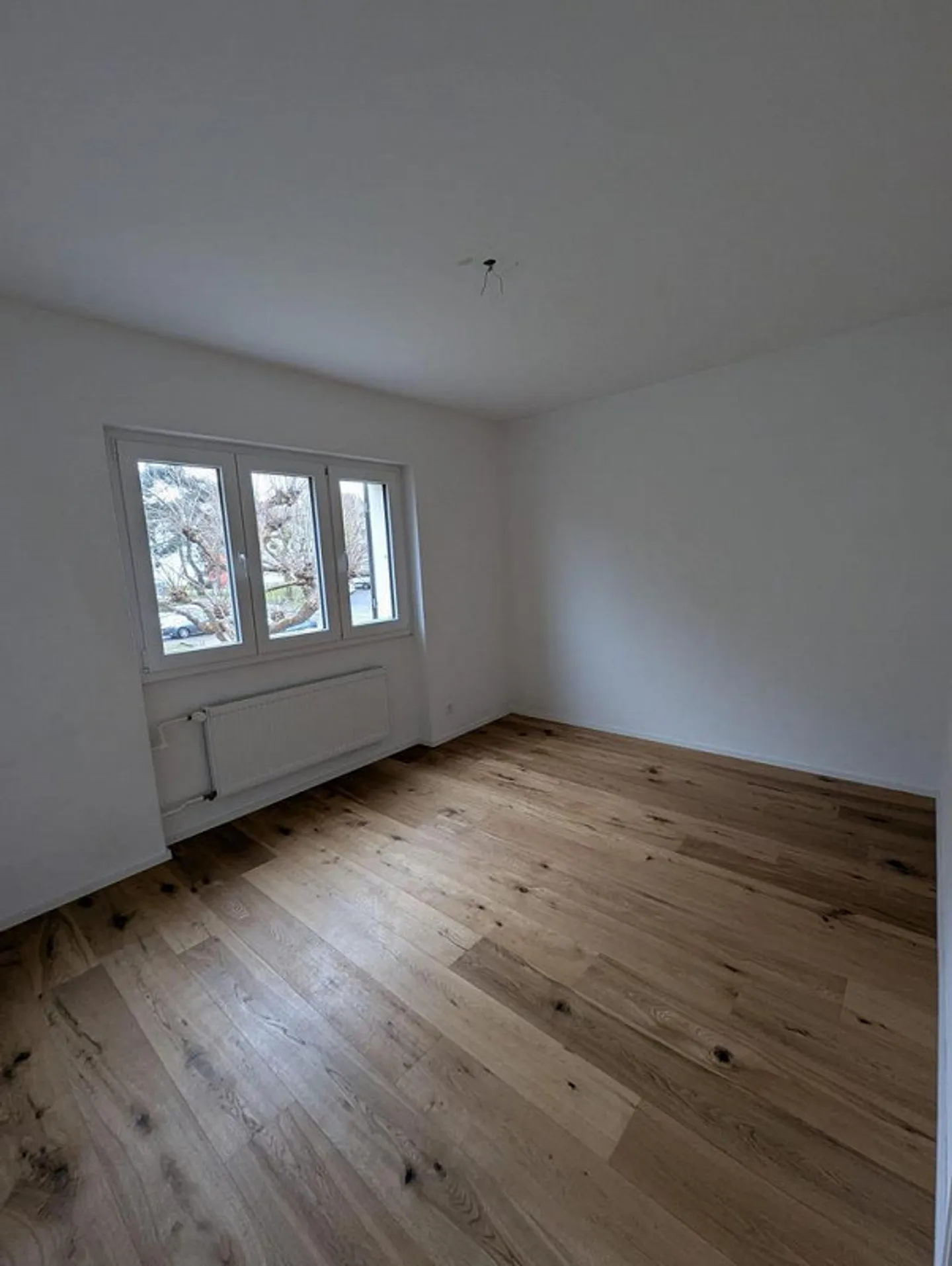 Moderne 3.5-Zimmerwohnung mit Balkon - Foto 6 von 10