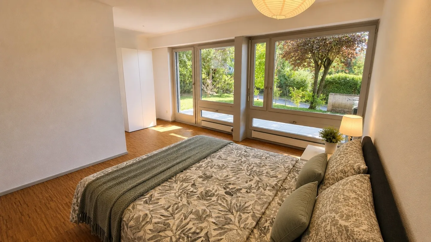 Appartement spacieux avec accès jardin - Photo 2 sur 10