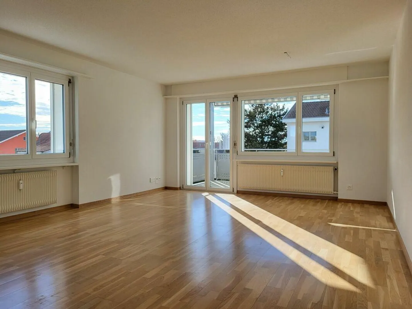 Modernes Apartment in Aarberg - Foto 1 von 9