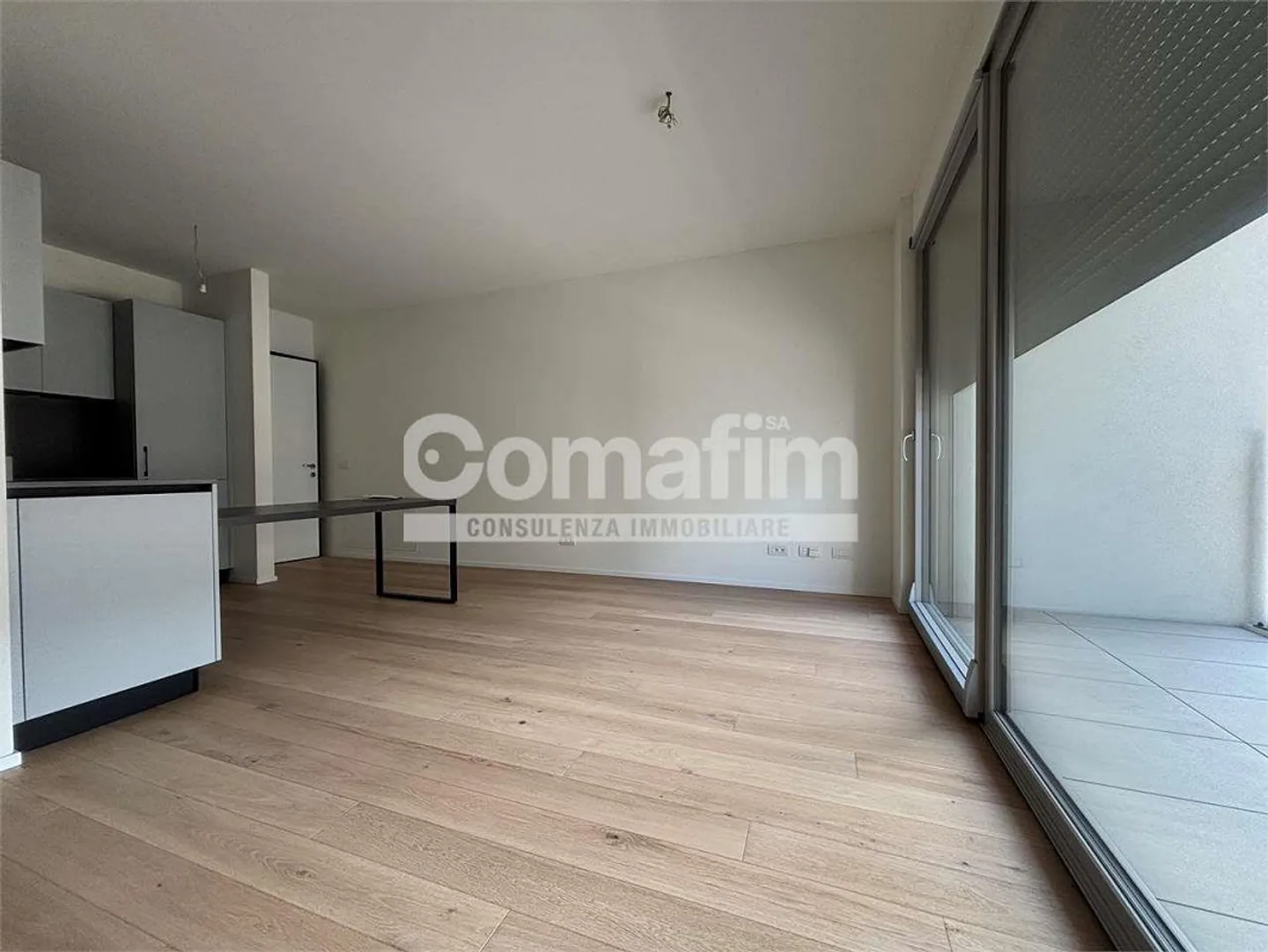 Chiasso: 2,5 Zimmer im 1. Stock - Modern mit Terrasse - Foto 4 von 13
