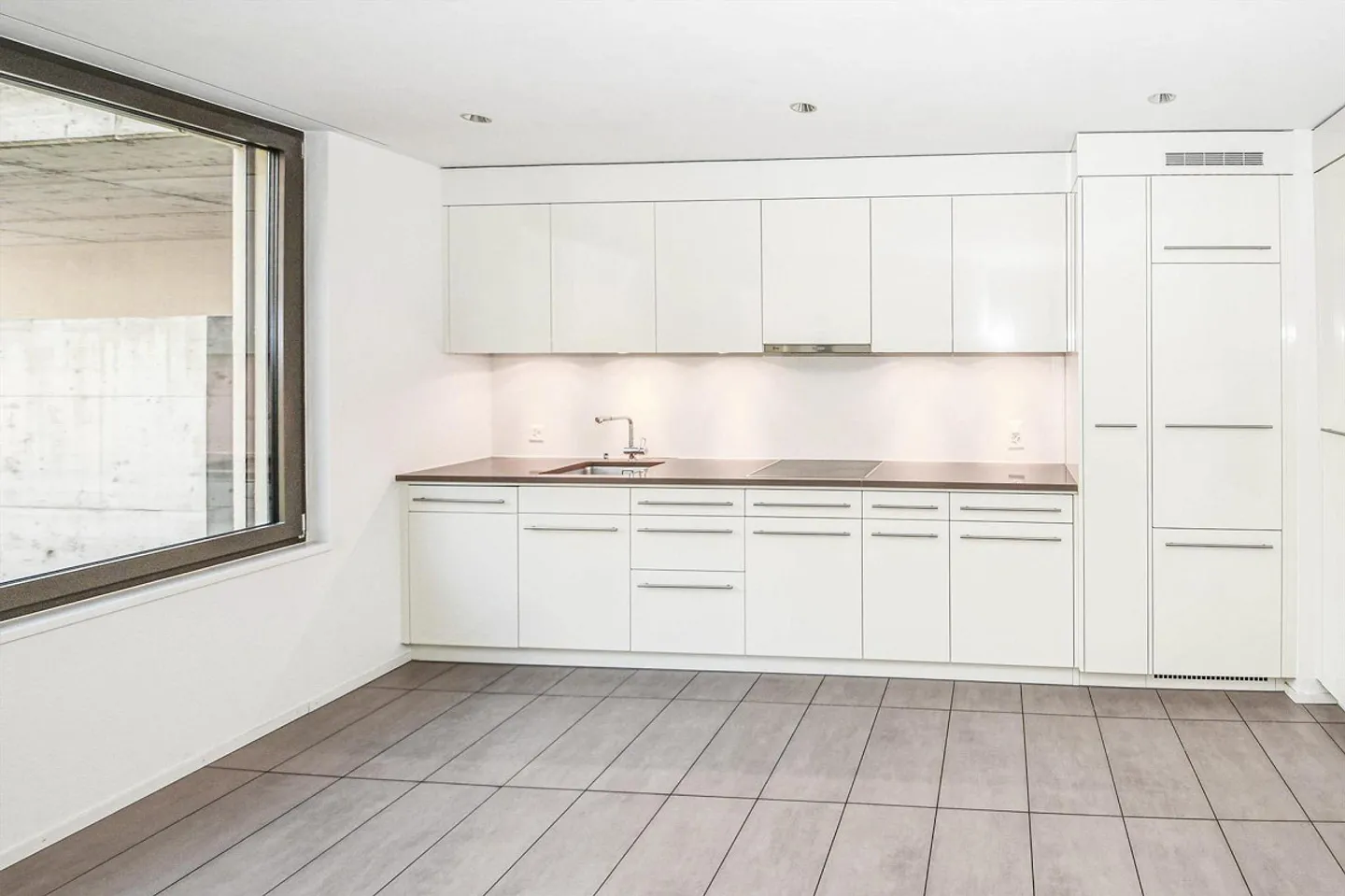 3.5 Room Apartment in the Center - Photo 3 of 7