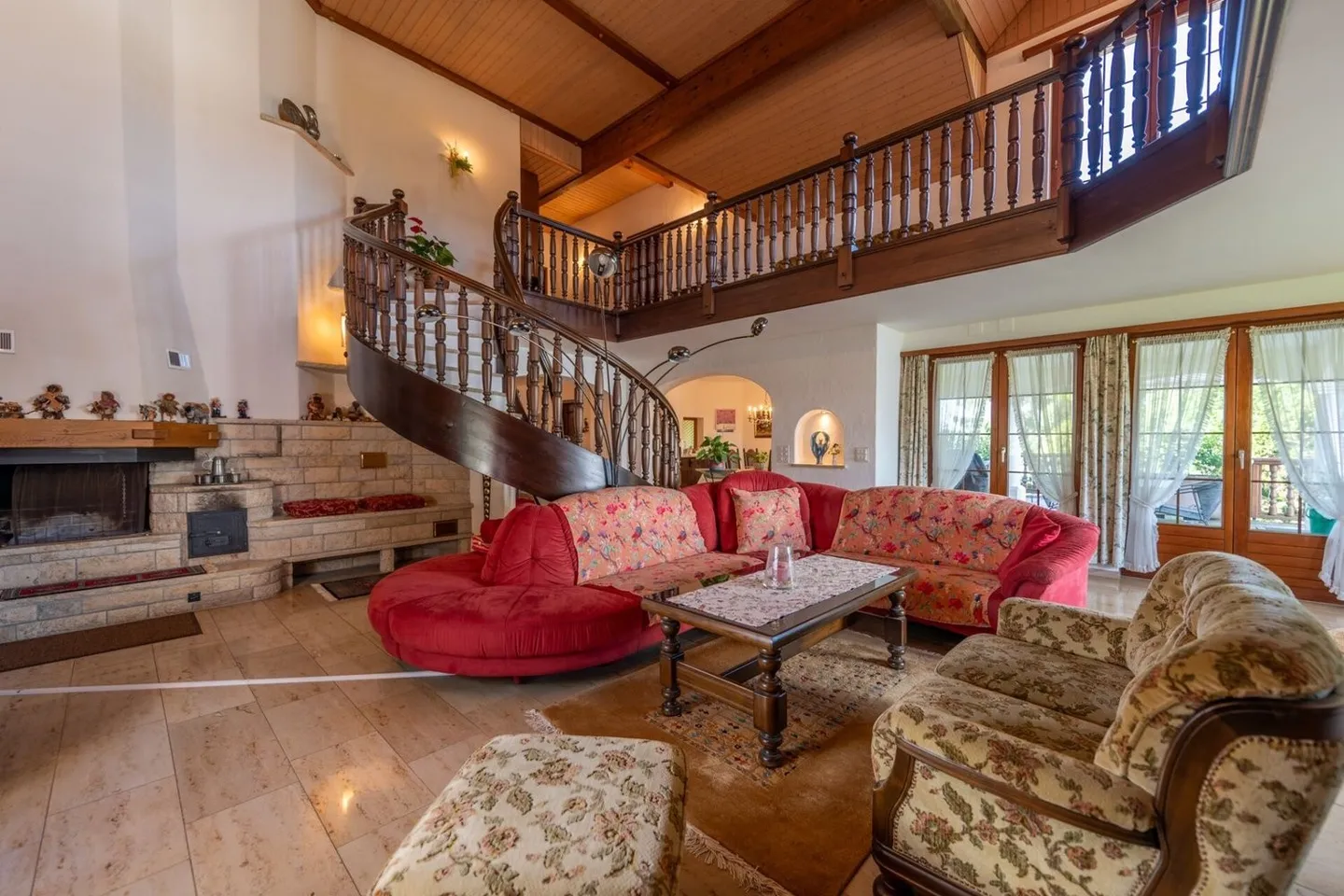 Una villa piena di possibilità - Vivere e lavorare sotto lo stesso tetto - Foto 5 di 13