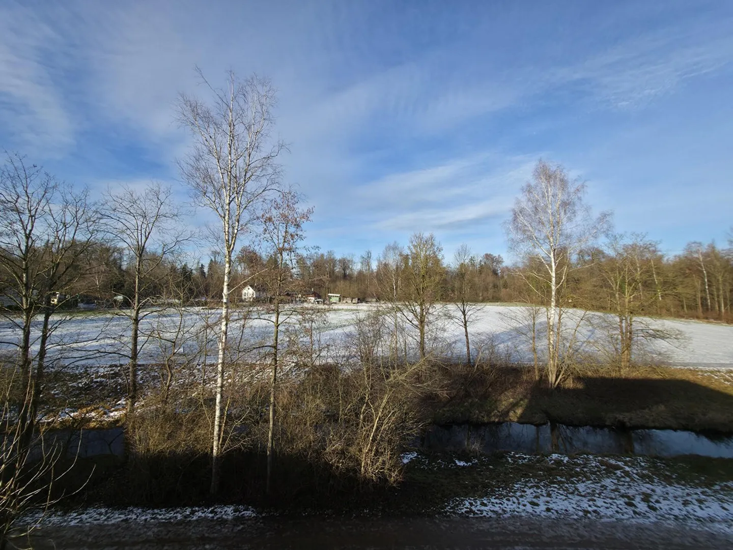 Dreamlike sun terrace with a view: Temporary living happiness in Dübendorf - Photo 1 of 17