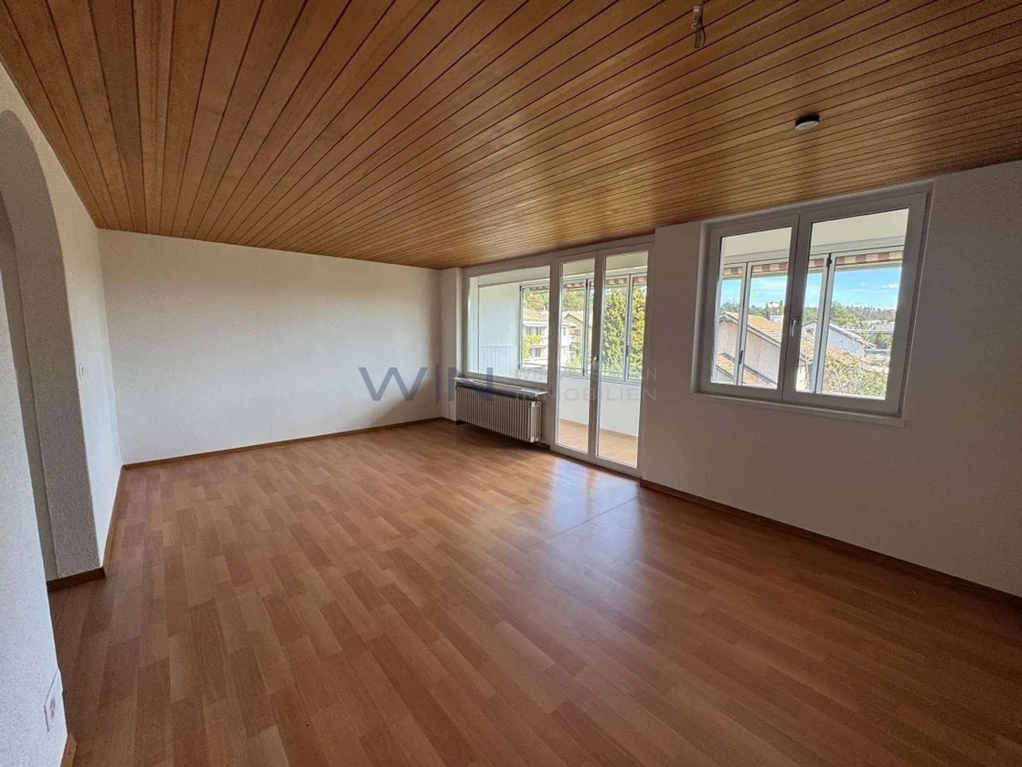 Moderne 3-Zimmer-Wohnung mit Garage - Foto 2 von 8