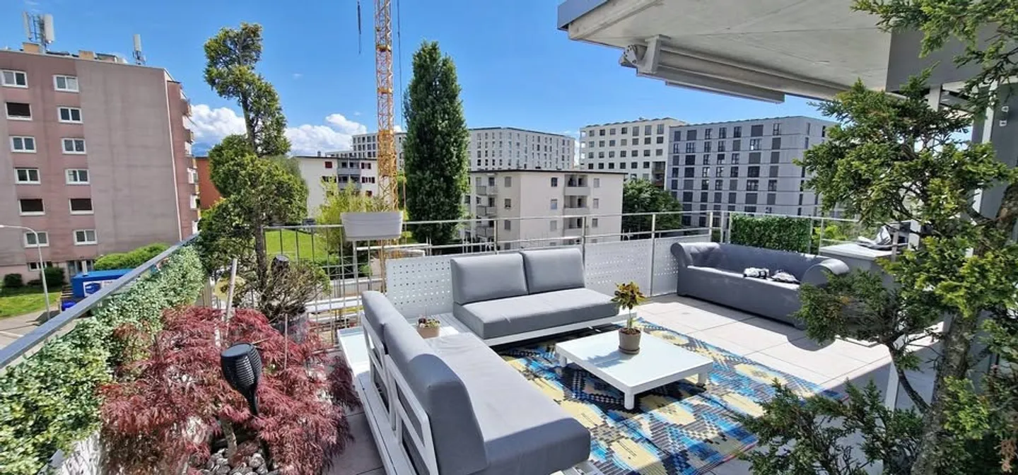 magnifico attico familiare di 4,5 locali di 100 m² - Foto 1 di 9