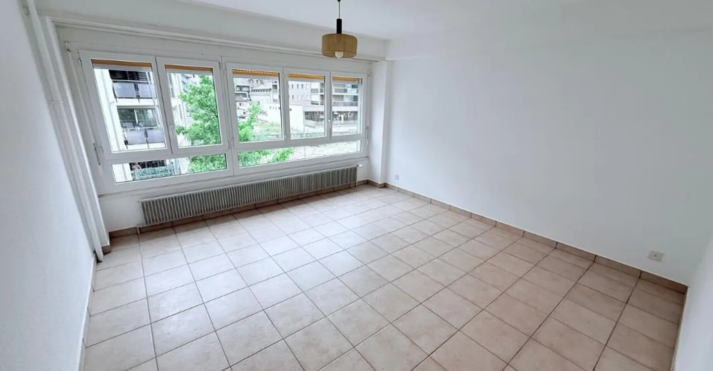 Beautiful 3.5-room apartment in Delémont - Photo 4 of 7