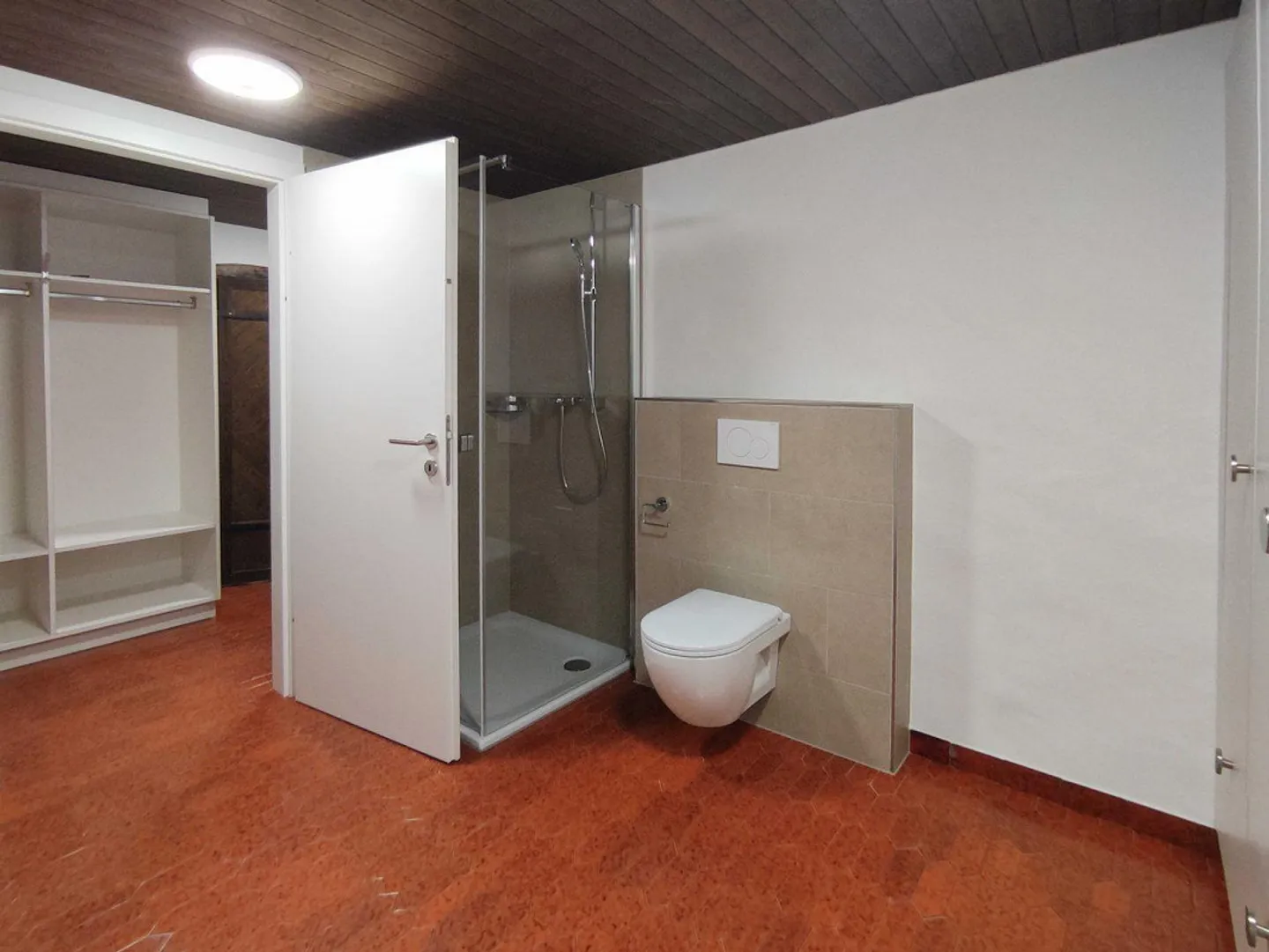 Atelier - Office Space - Photo 4 of 7