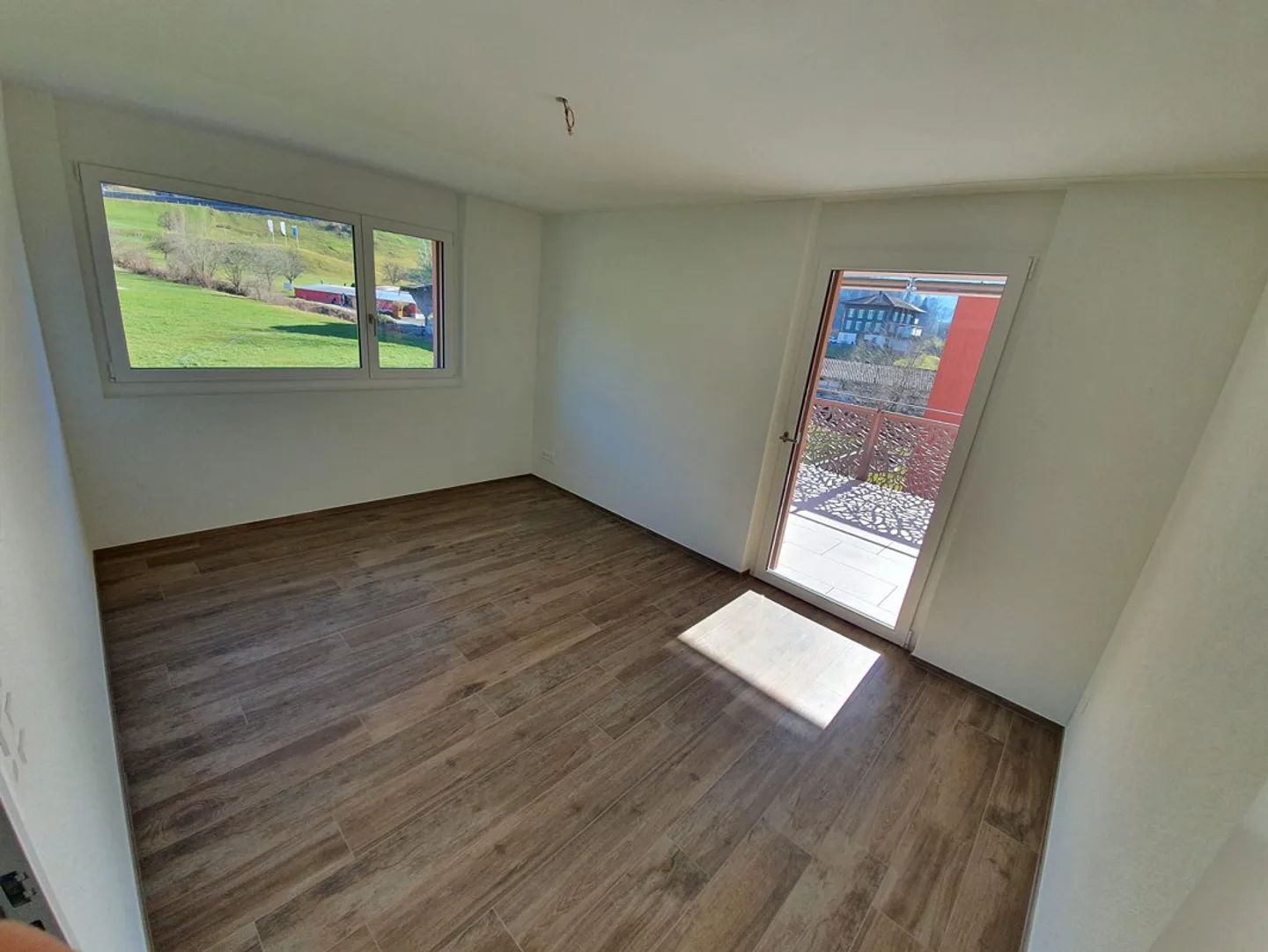 Standard di proprietà, luminoso, soleggiato, tranquillo, centrale con vista spettacolare - Foto 10 di 17