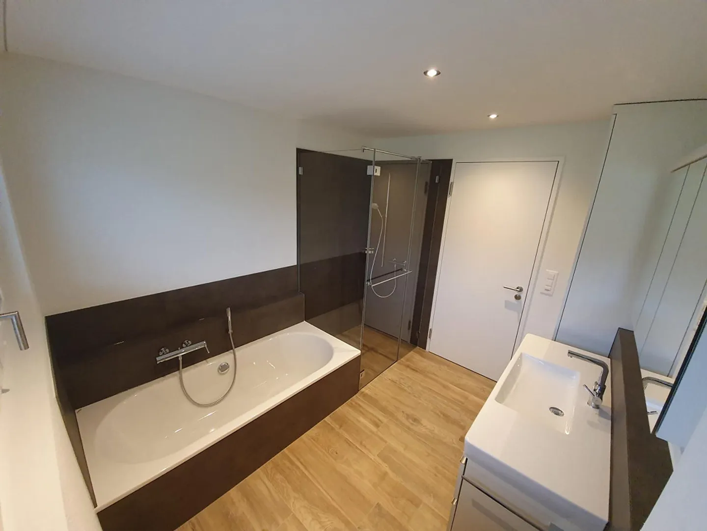 Standard di proprietà, luminoso, soleggiato, tranquillo, centrale con vista spettacolare - Foto 11 di 17