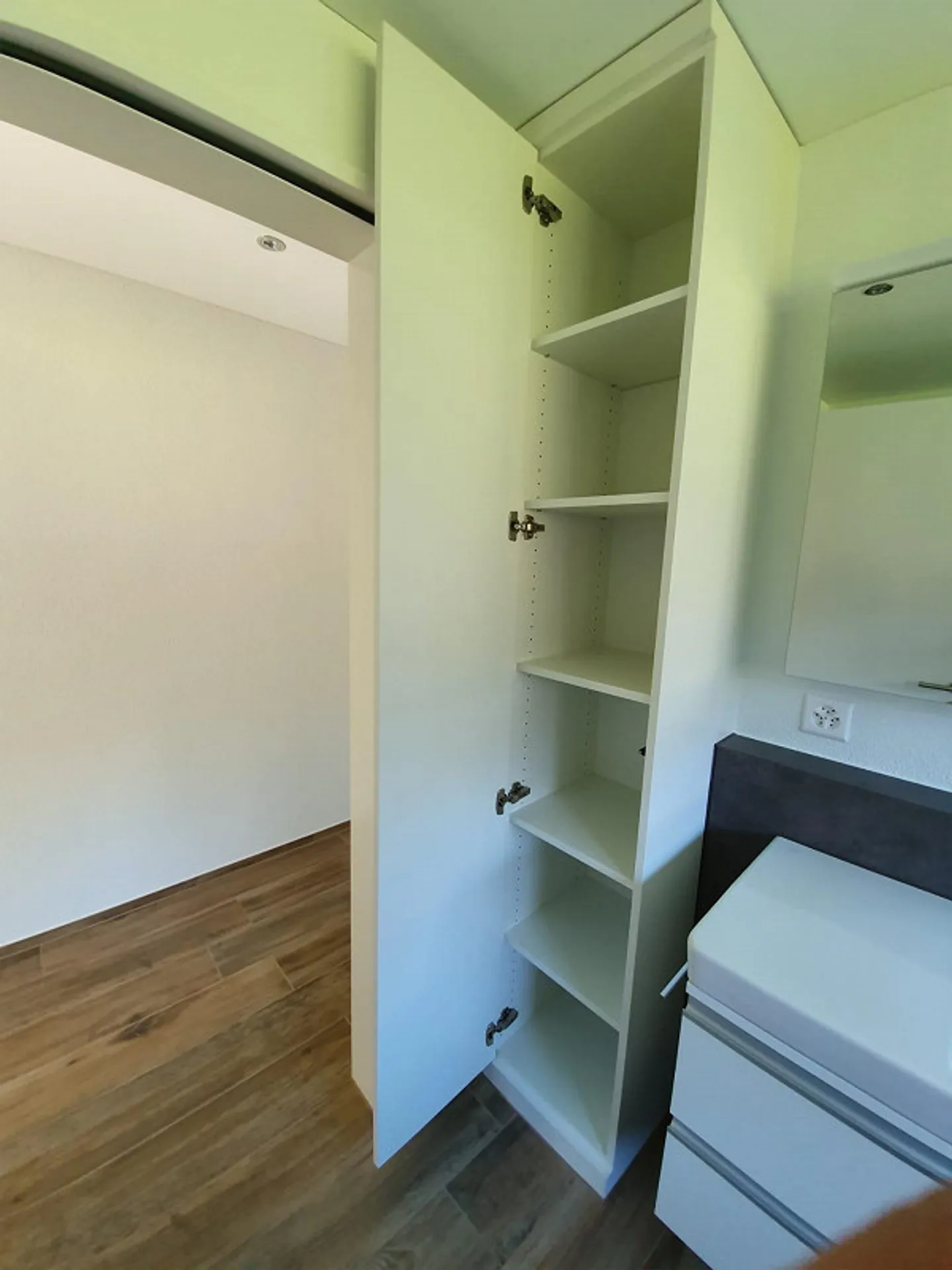 Standard di proprietà, luminoso, soleggiato, tranquillo, centrale con vista spettacolare - Foto 12 di 17