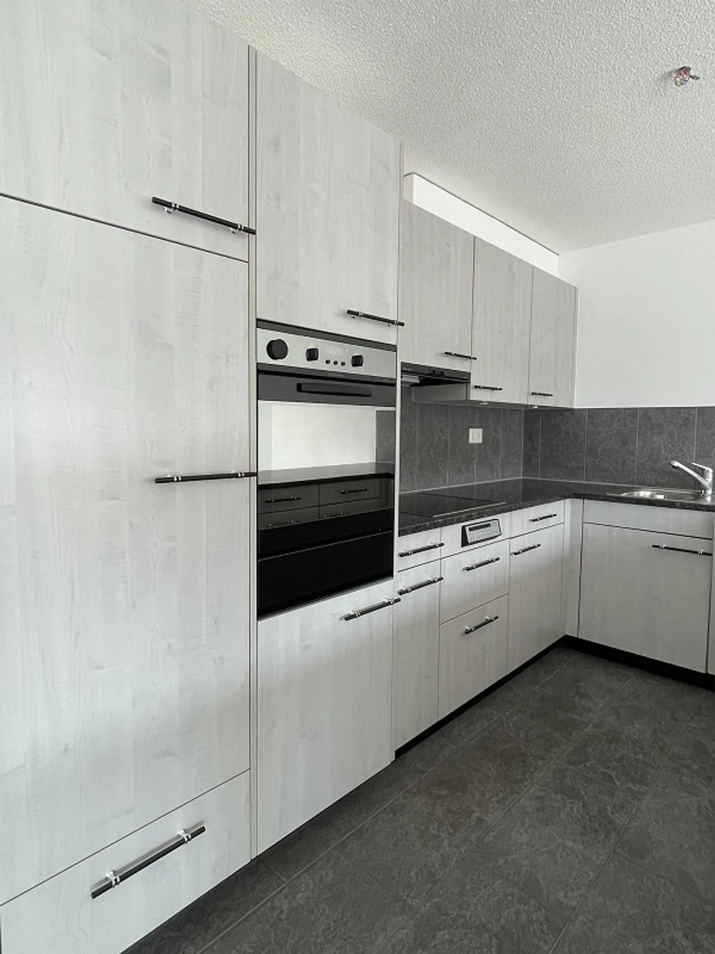 schöne, helle 4.5-Zimmer-Wohnung - Foto 6 von 14