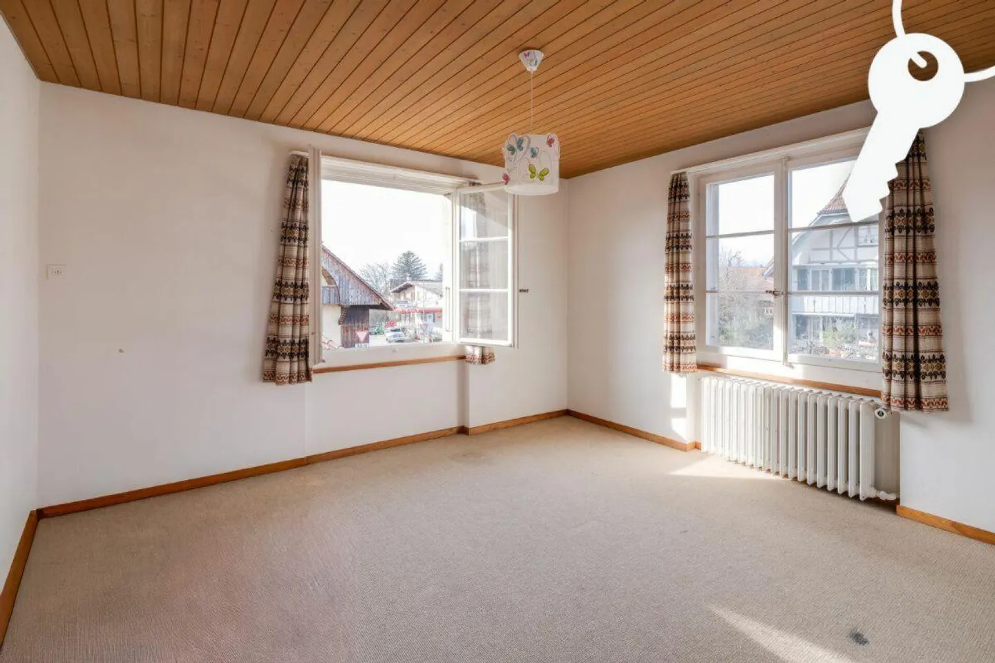 Charaktervolles Mischgebäude - Foto 12 von 18