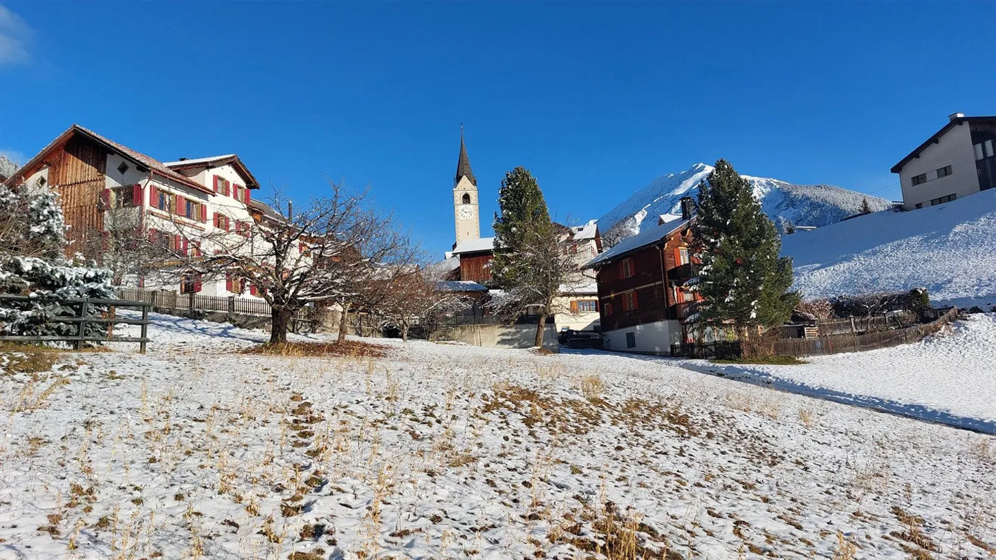 Due case unifamiliari in vendita - Foto 2 di 5