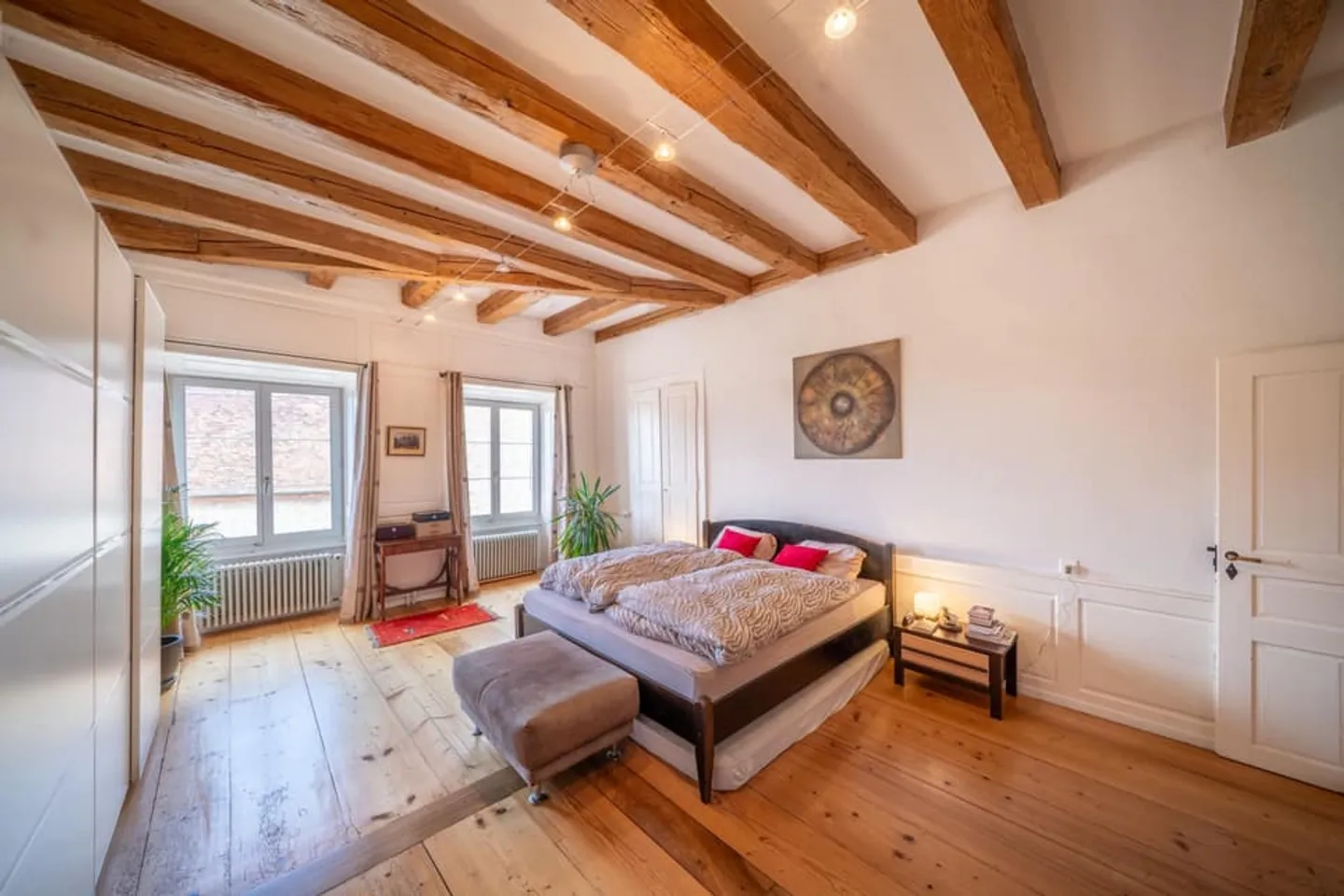 Village house with 2 apartments 3.5 and 6.5 rooms. Large garden. In Rances. - Photo 6 of 13