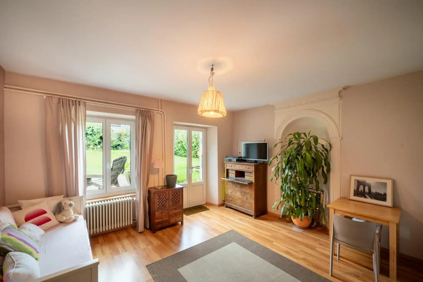 Village house with 2 apartments 3.5 and 6.5 rooms. Large garden. In Rances. - Photo 7 of 13