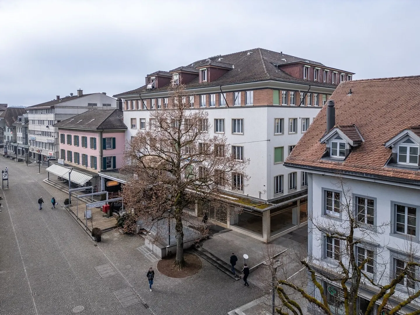 Il tuo nuovo spazio commerciale o di vendita nel mezzo della via del mercato - Foto 8 di 8