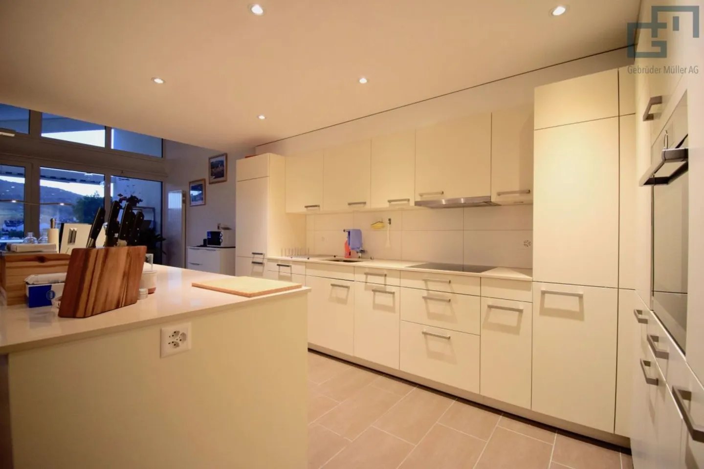 High ceilings with gallery! - Photo 3 of 7