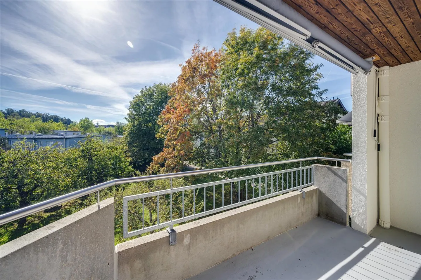 Appartement dans un quartier calme et verdoyant !! - Photo 5 sur 6
