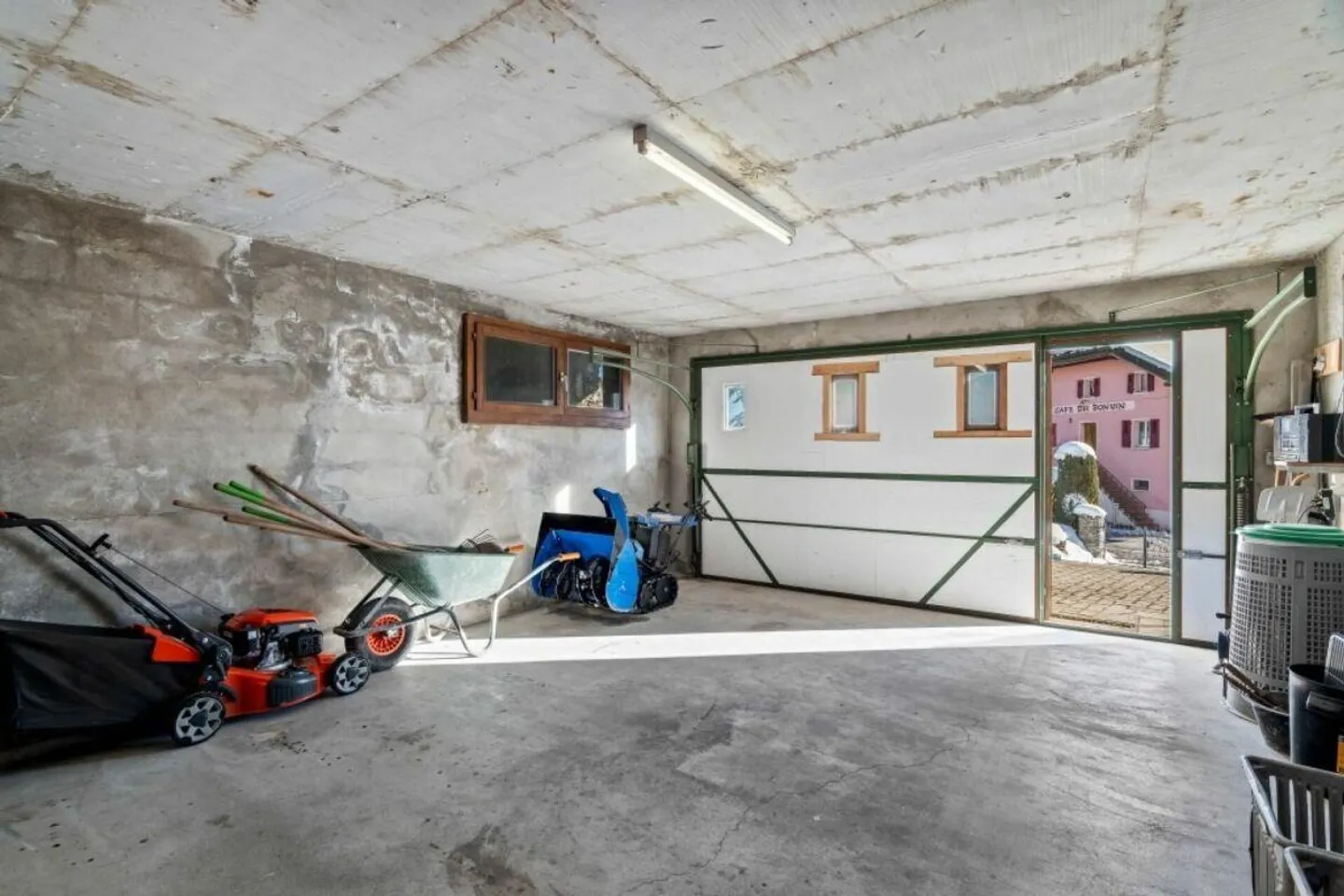 Casa bifamiliare nella zona sciistica di Crans-Montana/VS - Foto 23 di 30