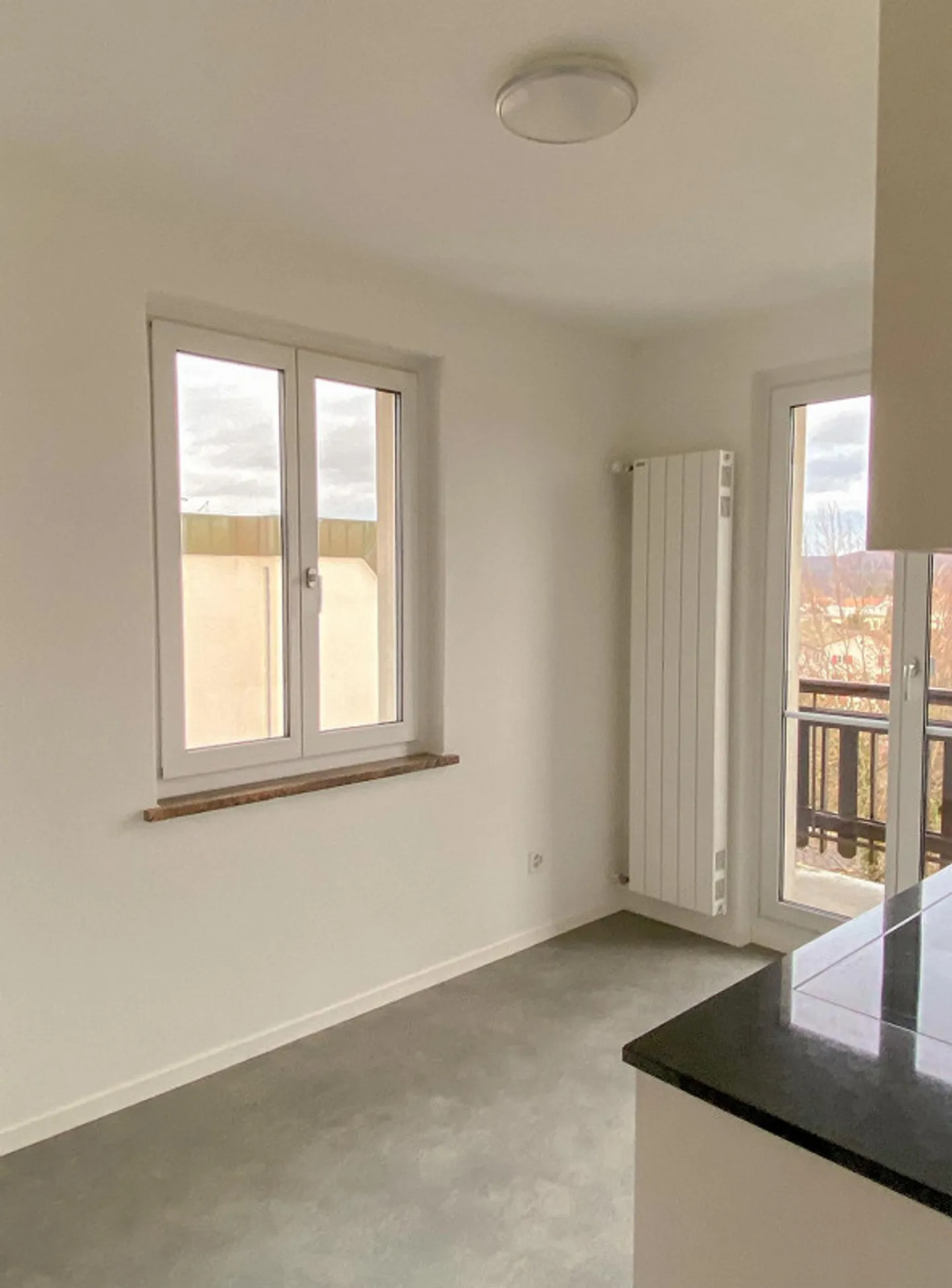 Appartement ancien rénové de 4 pièces - Photo 8 sur 12