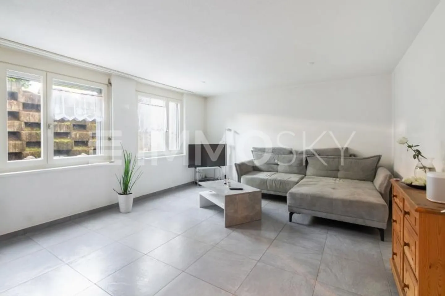 Centrale e versatile - Il tuo nuovo spazio commerciale - Foto 3 di 7