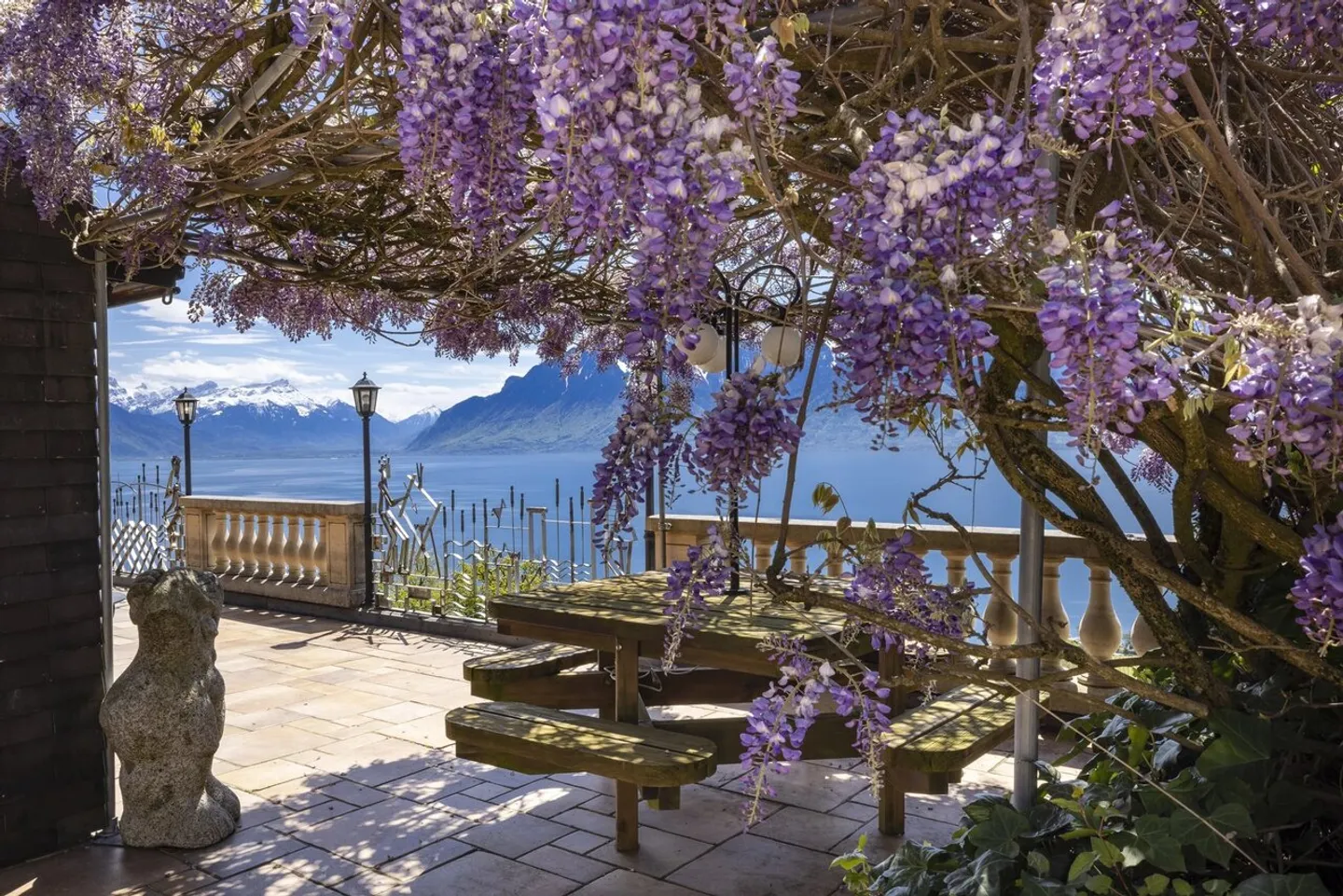 Außergewöhnliches Anwesen mit atemberaubendem Blick auf den Genfersee und den Lavaux, ohne vis-à-vis - Foto 4 von 13