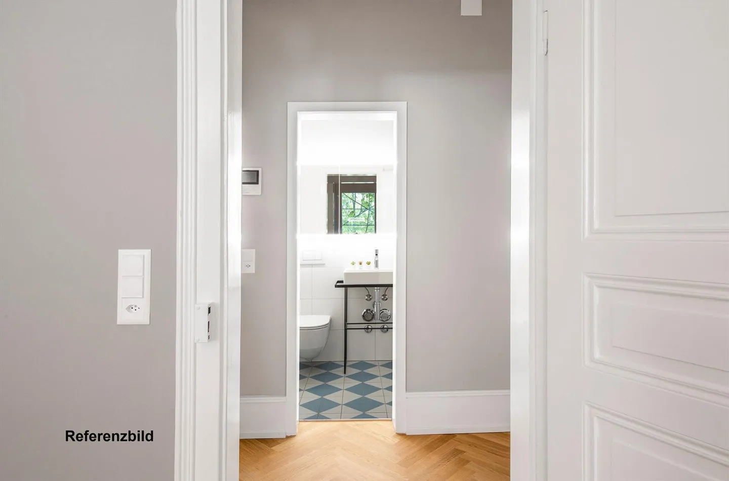 Exclusive 3-room apartment with balcony in Basel - Photo 6 of 13