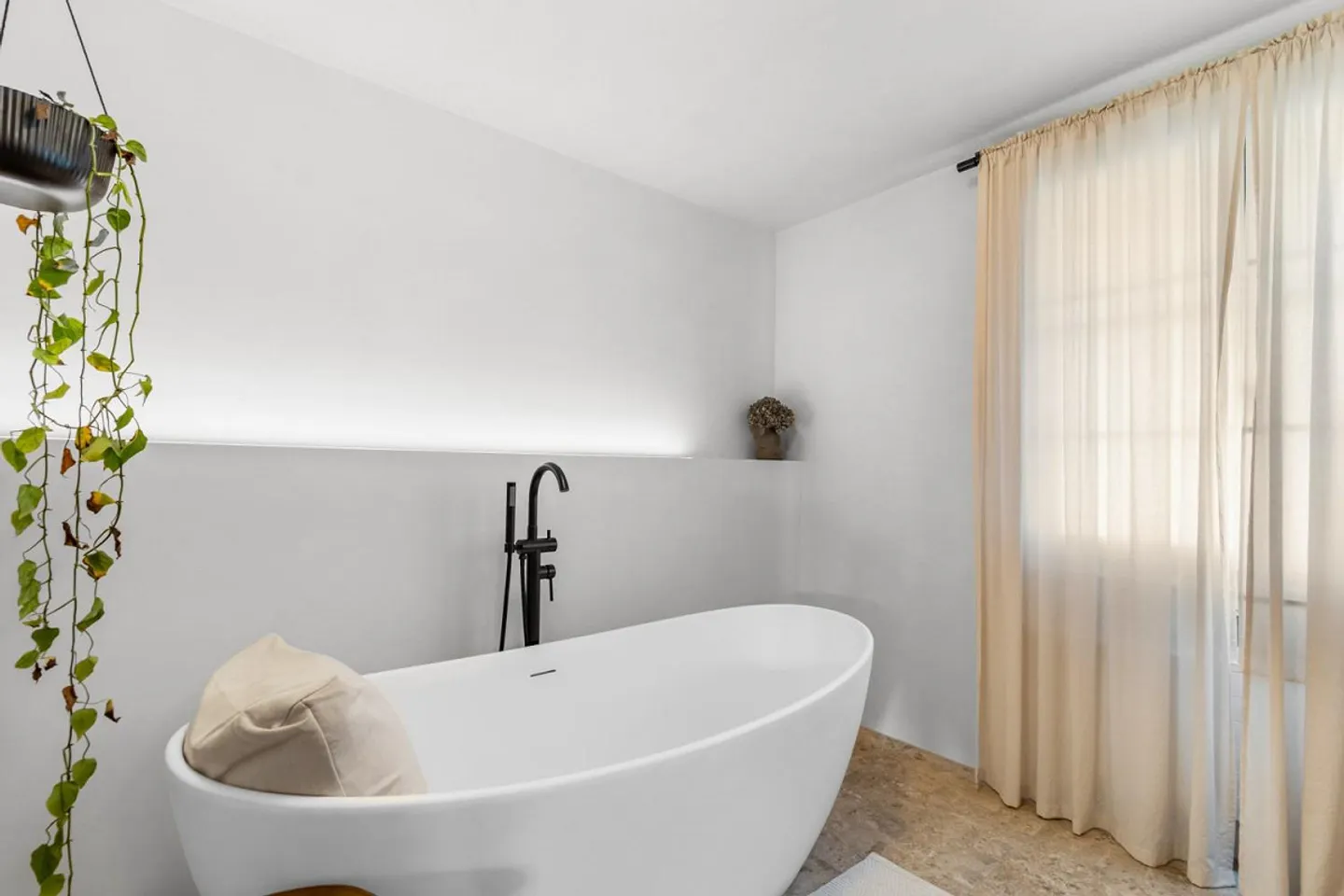 Votre maison familiale moderne avec jardin - Photo 4 sur 12