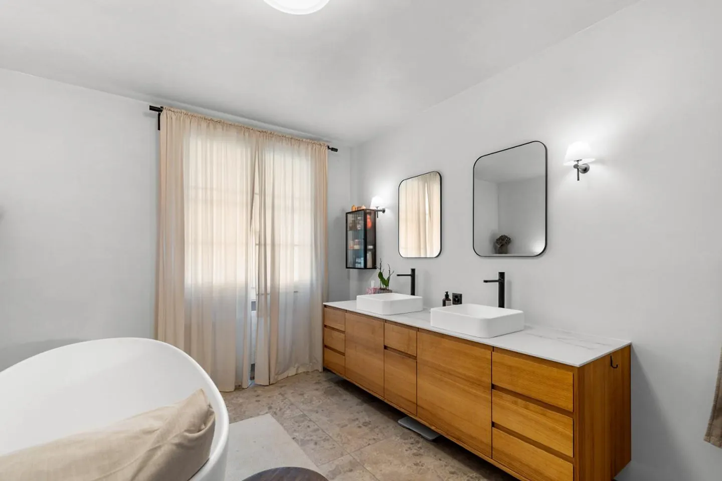 Votre maison familiale moderne avec jardin - Photo 5 sur 12