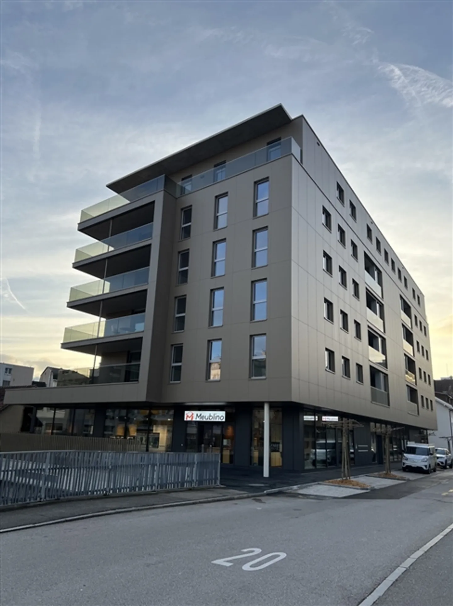 À vendre !! 2 magnifiques penthouses de 3,5 pièces en PPE. - Photo 1 sur 5